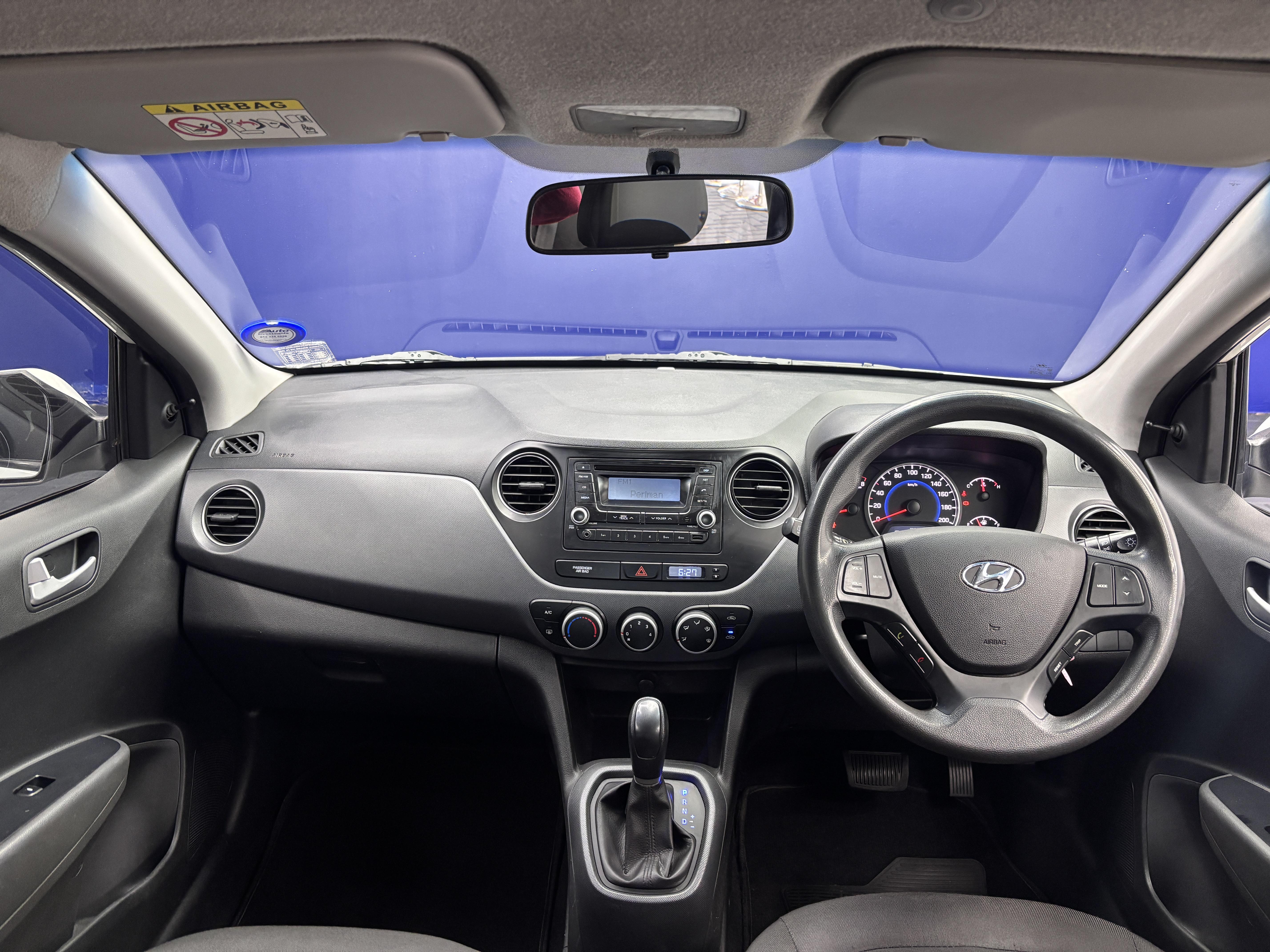 HYUNDAI I10 GRAND  1.0 MOTION A/T - 15