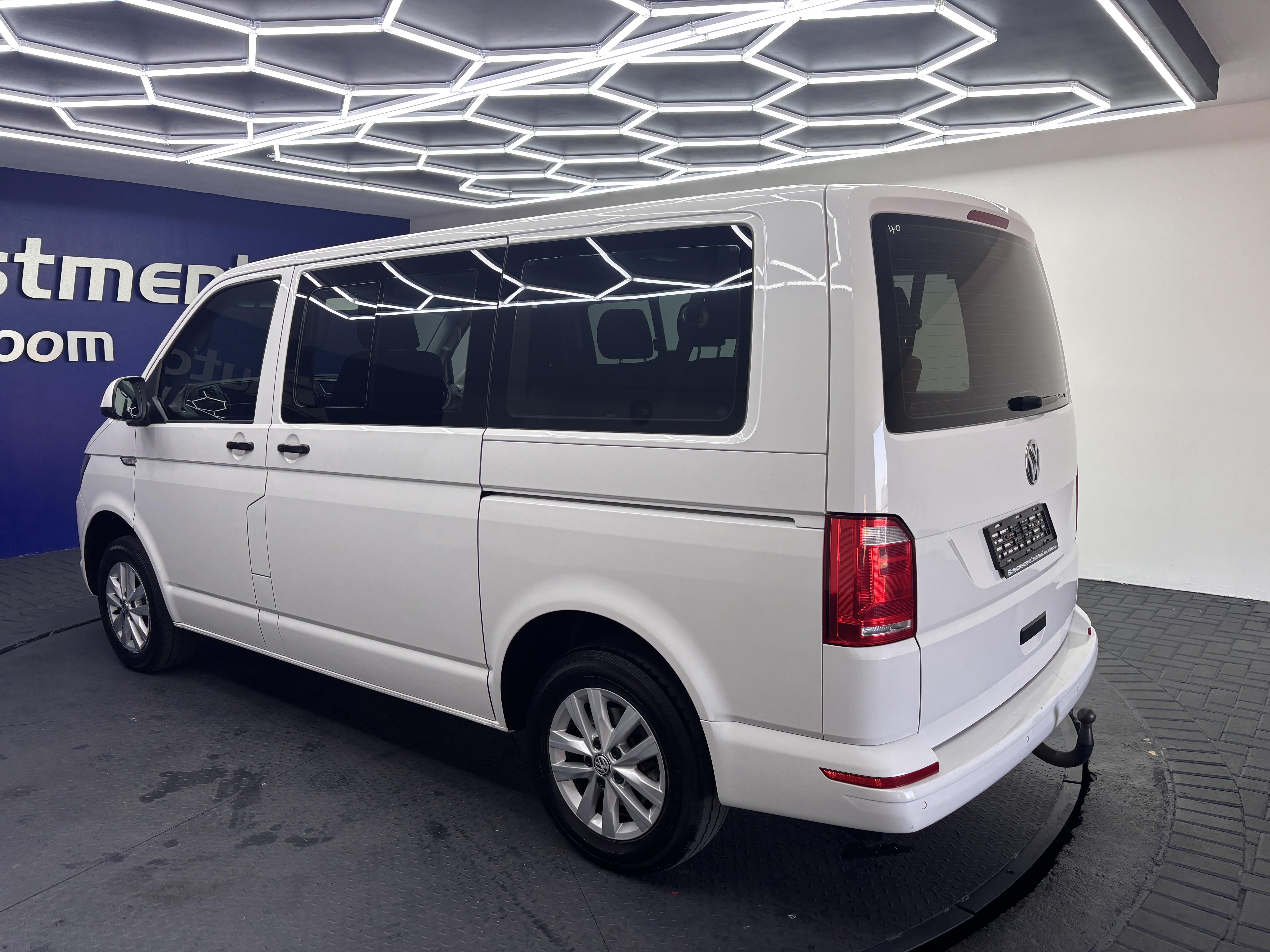 VOLKSWAGEN T6 KOMBI 2.0 TDI DSG 103KW (TRENDLINE) - 8