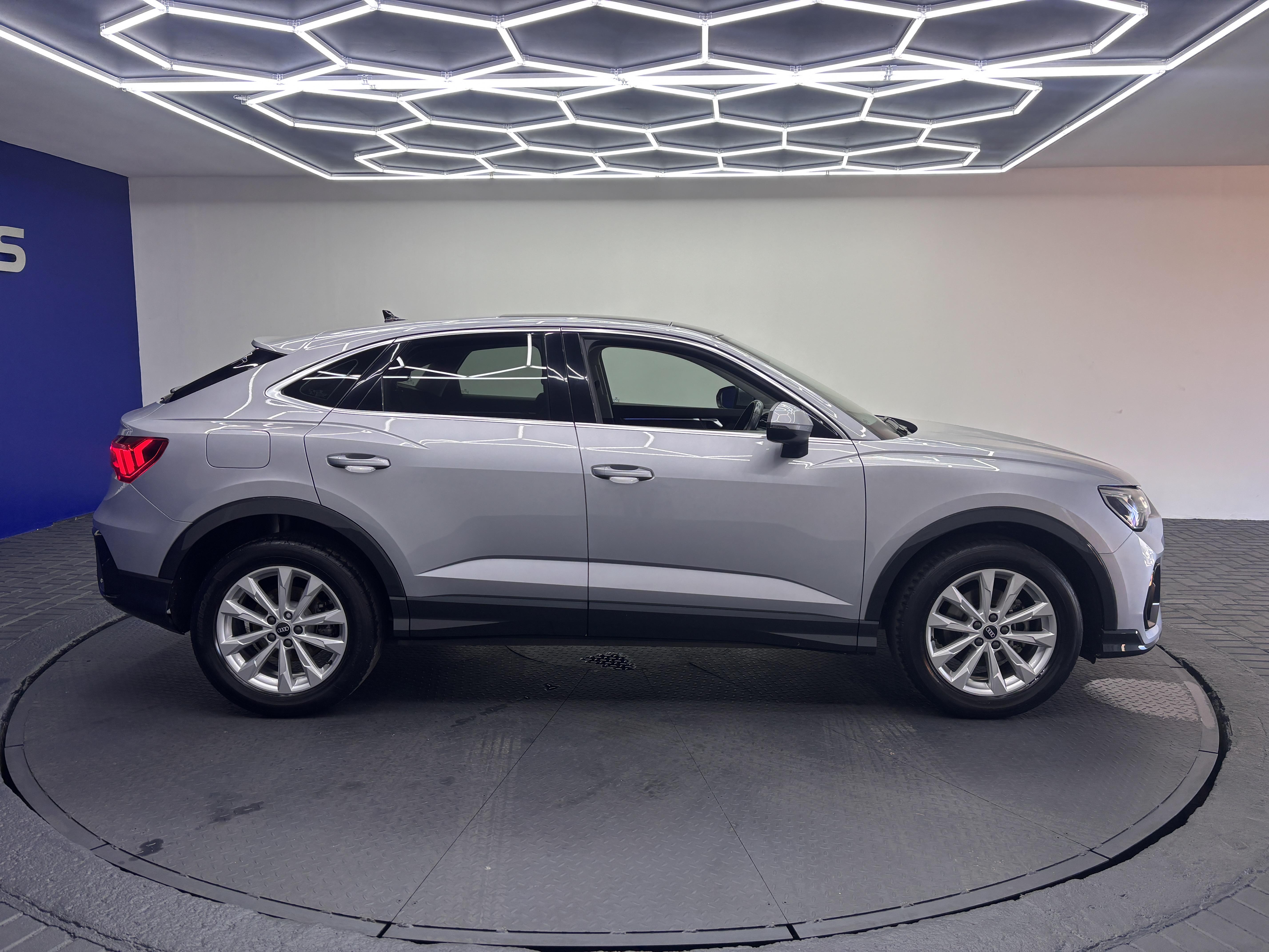 AUDI Q3 SPORTBACK 35 TFSI STRONIC URBAN ED