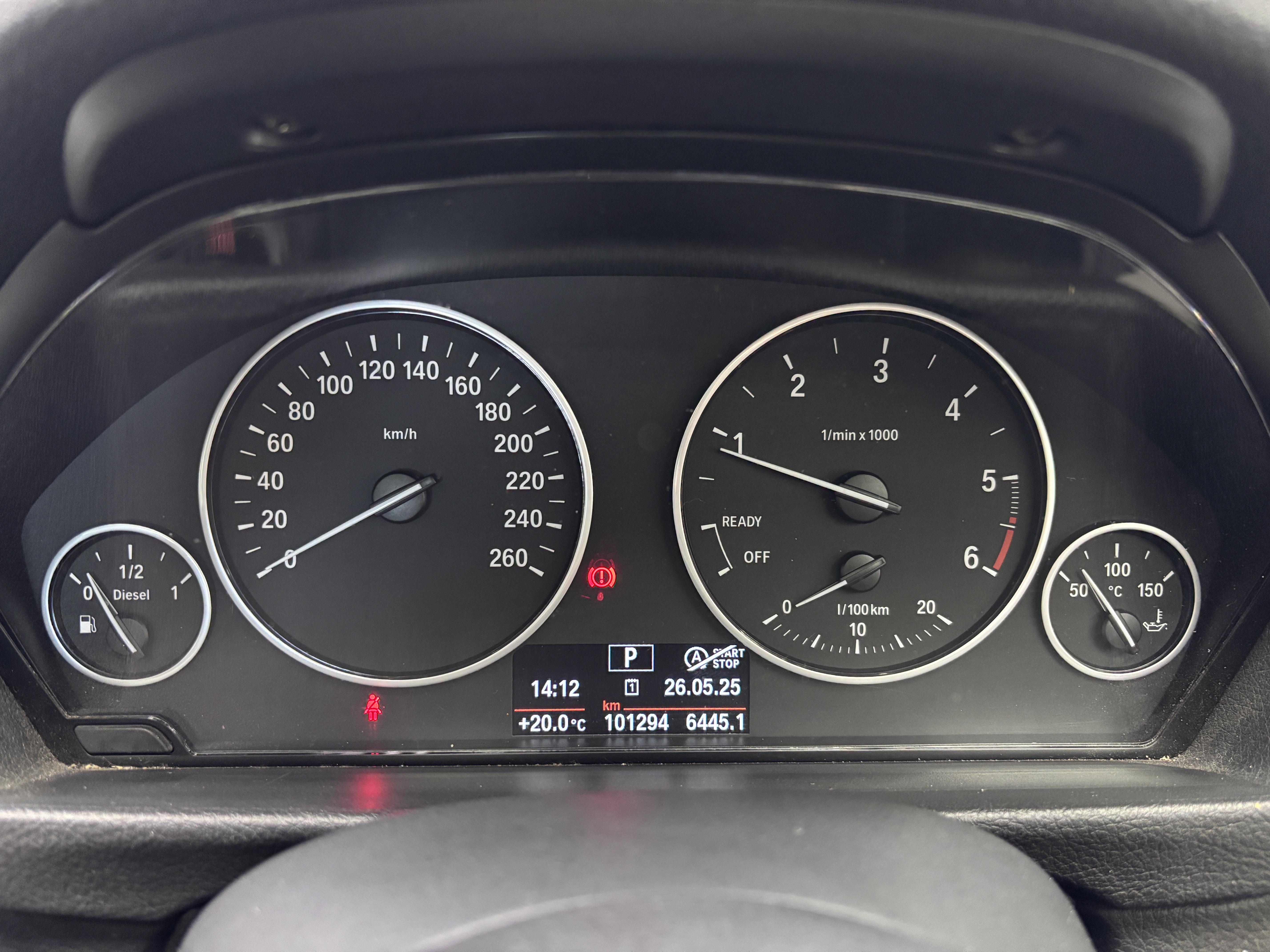 BMW 3 SERIES 320D A/T (F30)