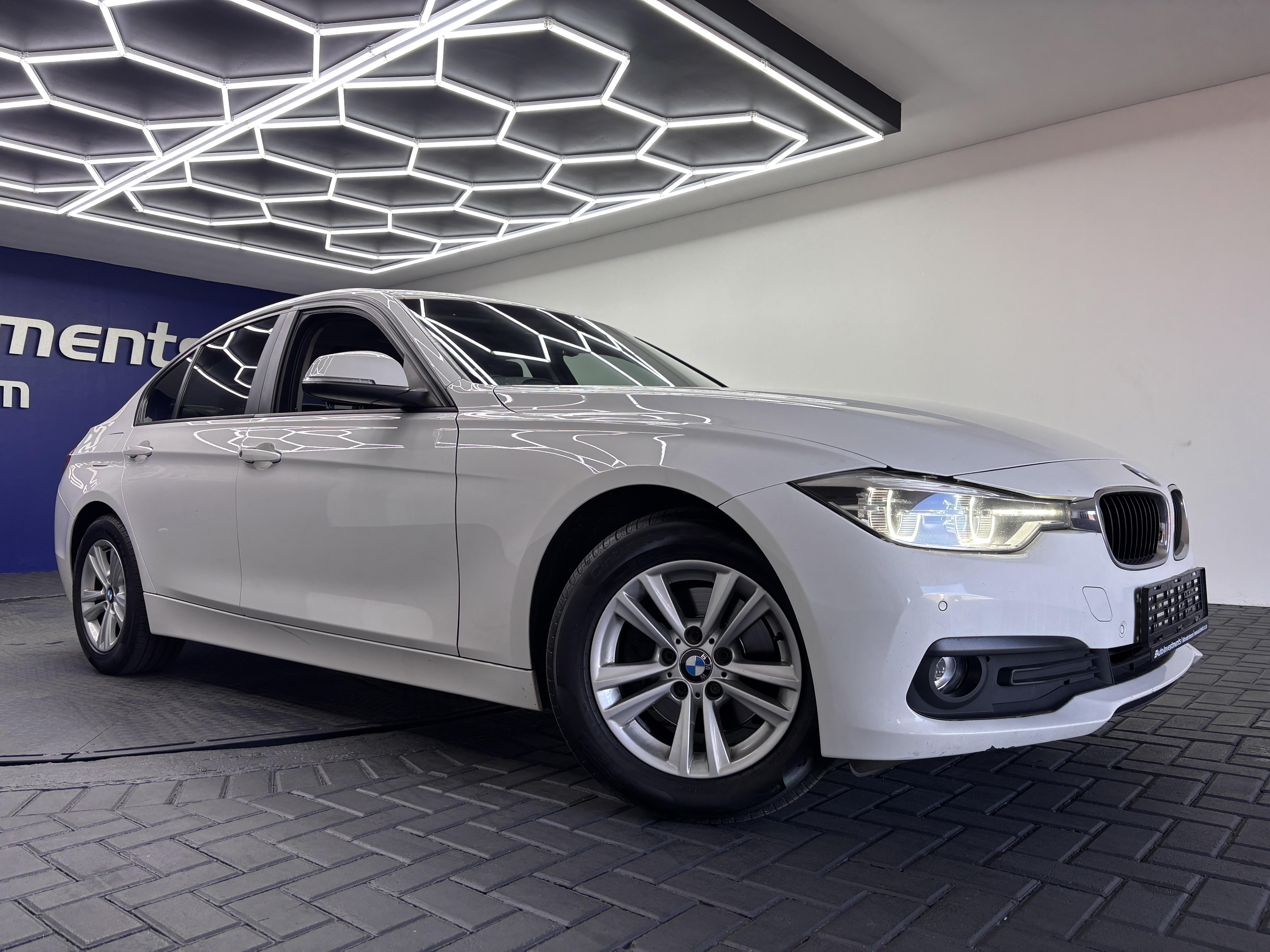 BMW 3 SERIES 320D A/T (F30)