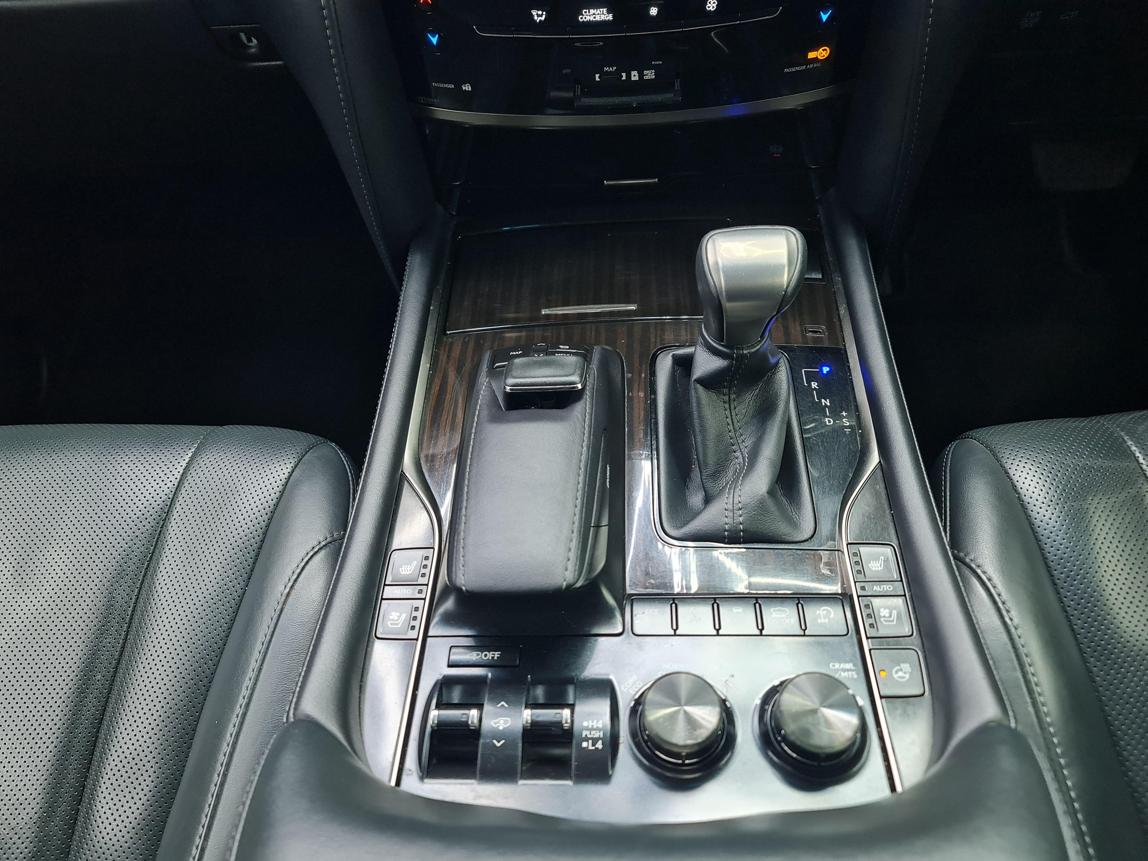 LEXUS LX 4.5TD V8