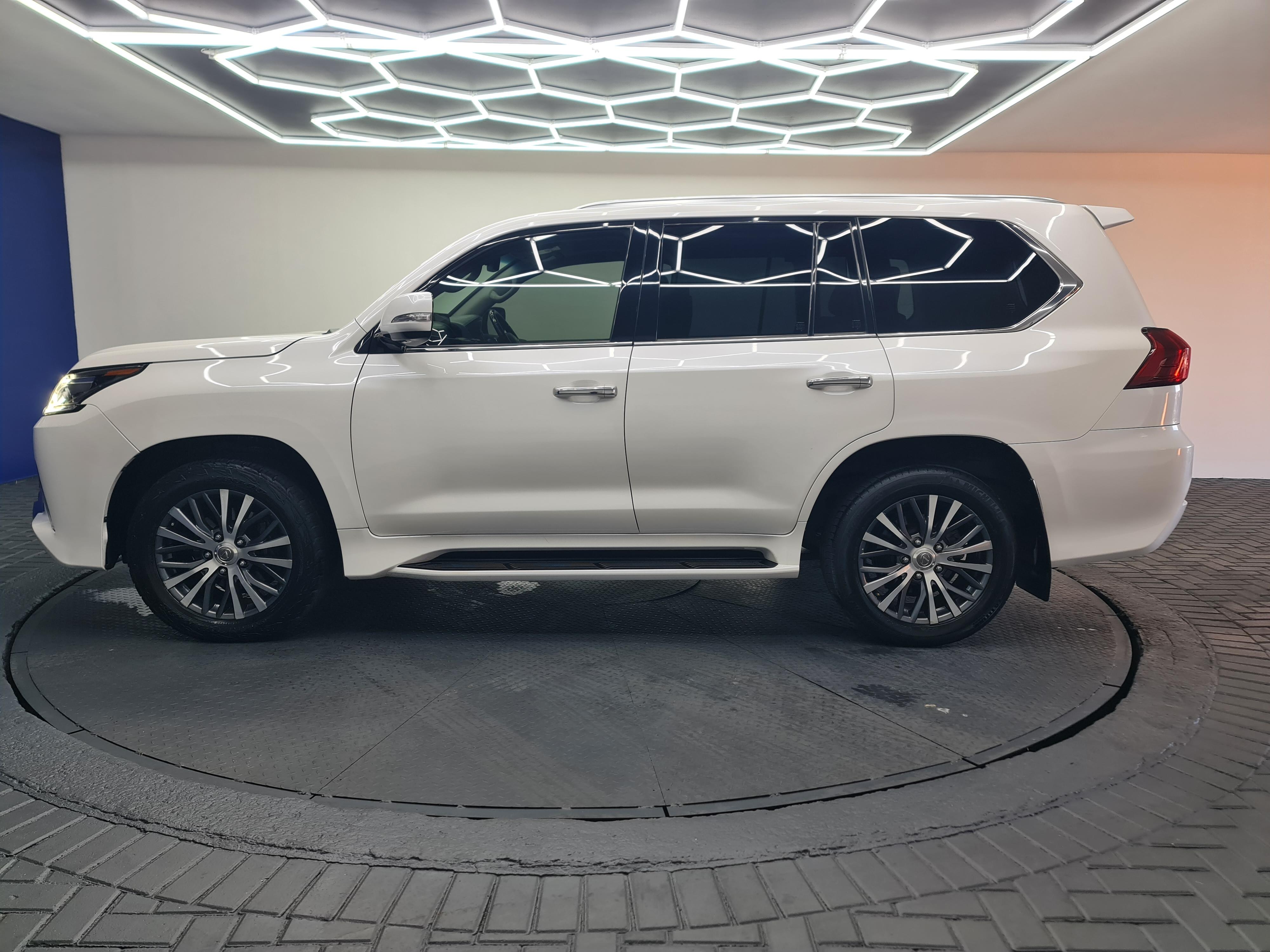 LEXUS LX 4.5TD V8