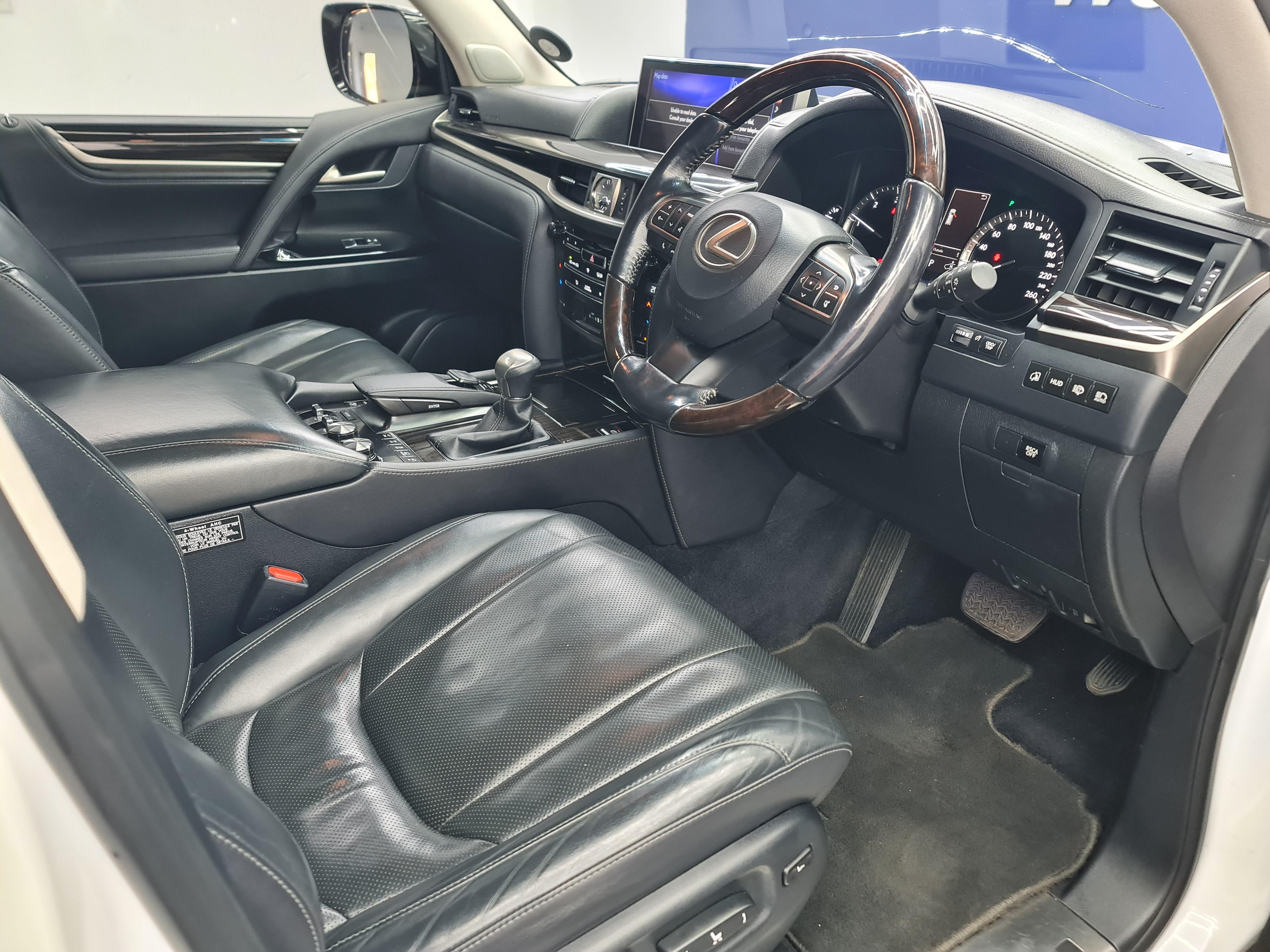 LEXUS LX 4.5TD V8