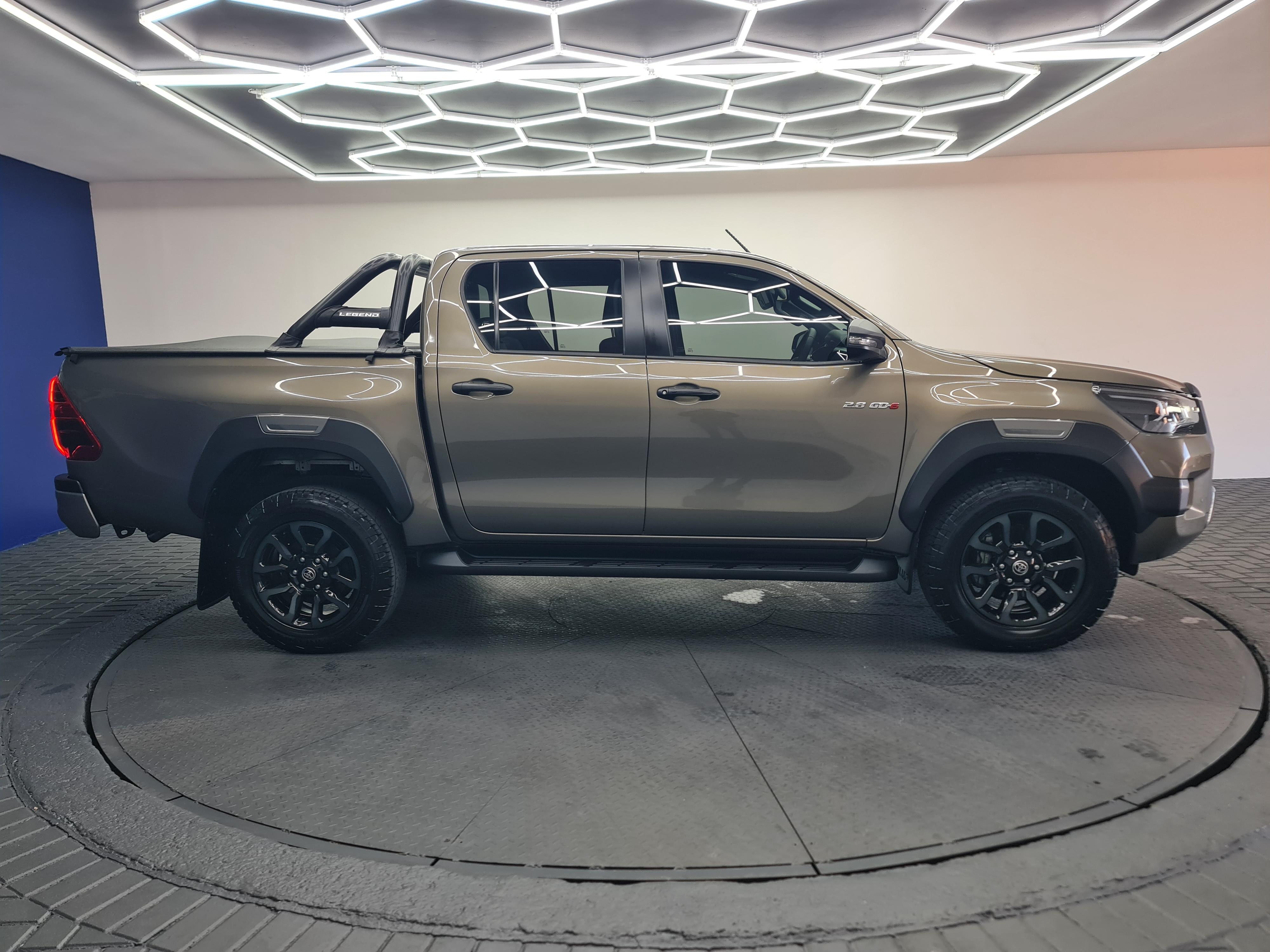 TOYOTA HILUX 2.8 GD-6 RB LEGEND A/T P/U D/C