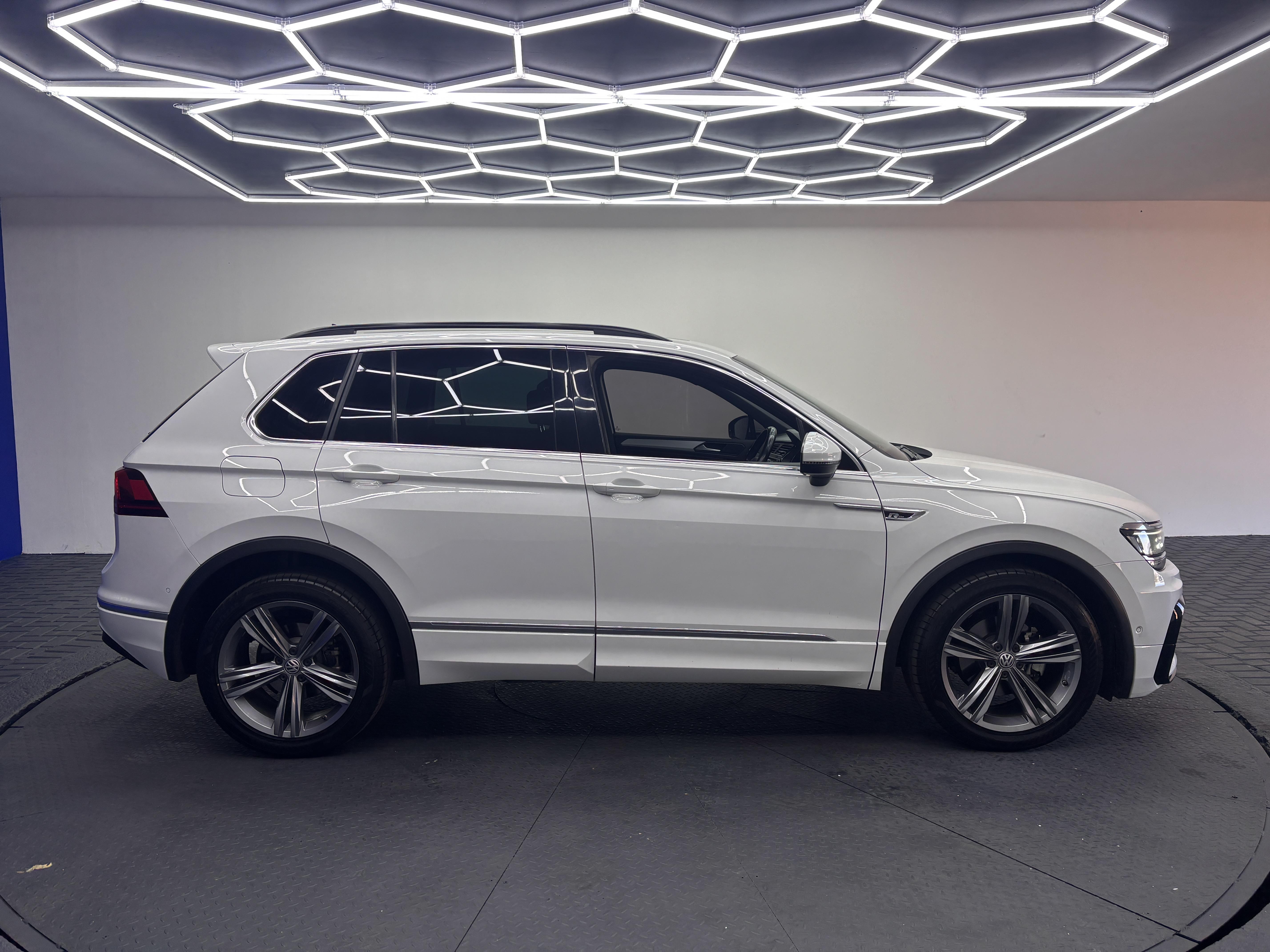 VOLKSWAGEN TIGUAN 2.0 TDI COMFORTLINE 4/MOT DSG
