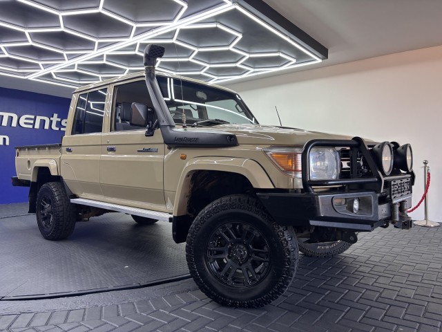 BUY TOYOTA LAND CRUISER PICK UP 2017 LAND CRUISER 79 4.5D P/U D/C, Auto Investments Wonderboom