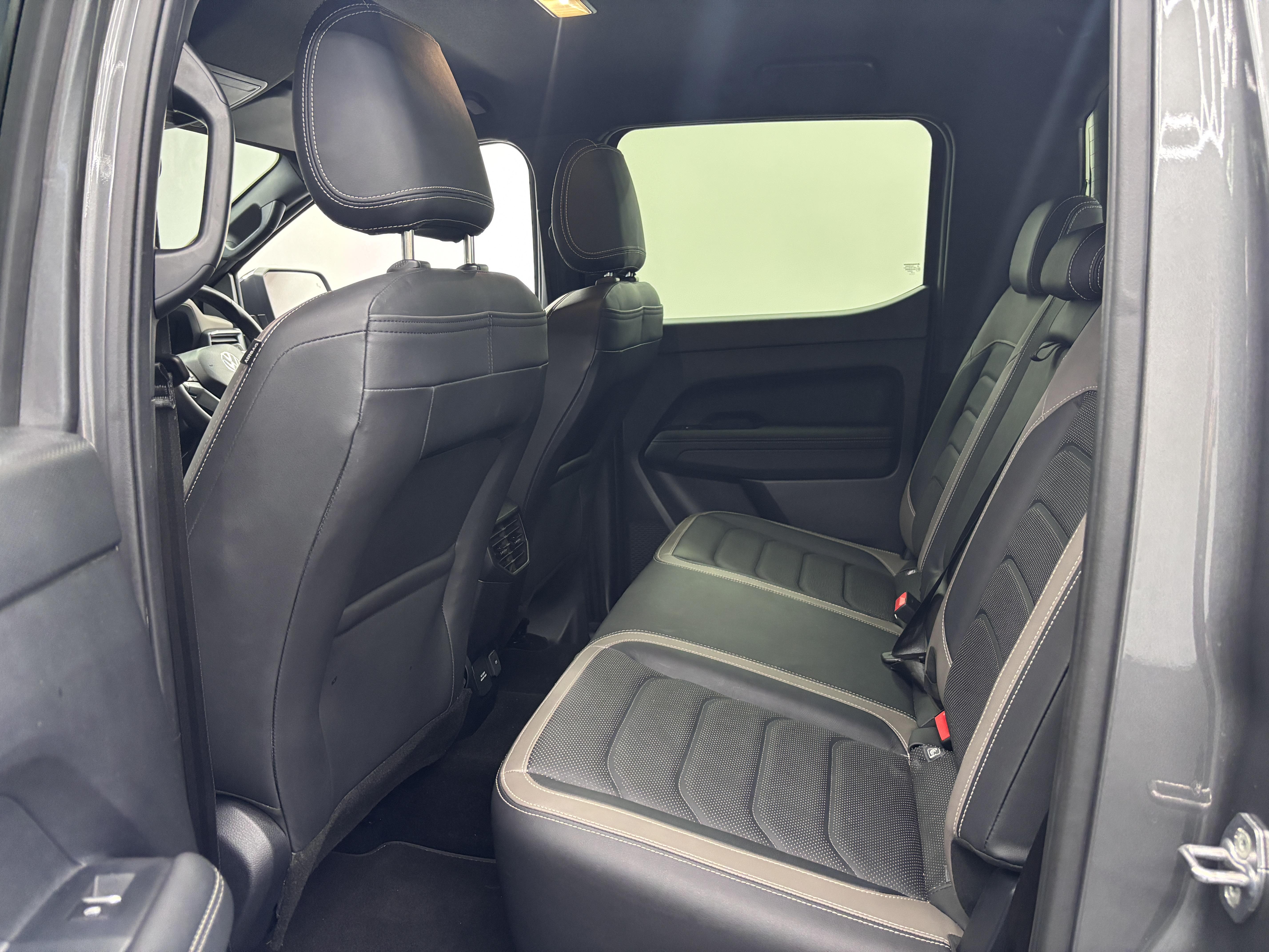 VOLKSWAGEN AMAROK 3.0TDI V6 184KW 4MOT AVENTURA A/T D/C P/U