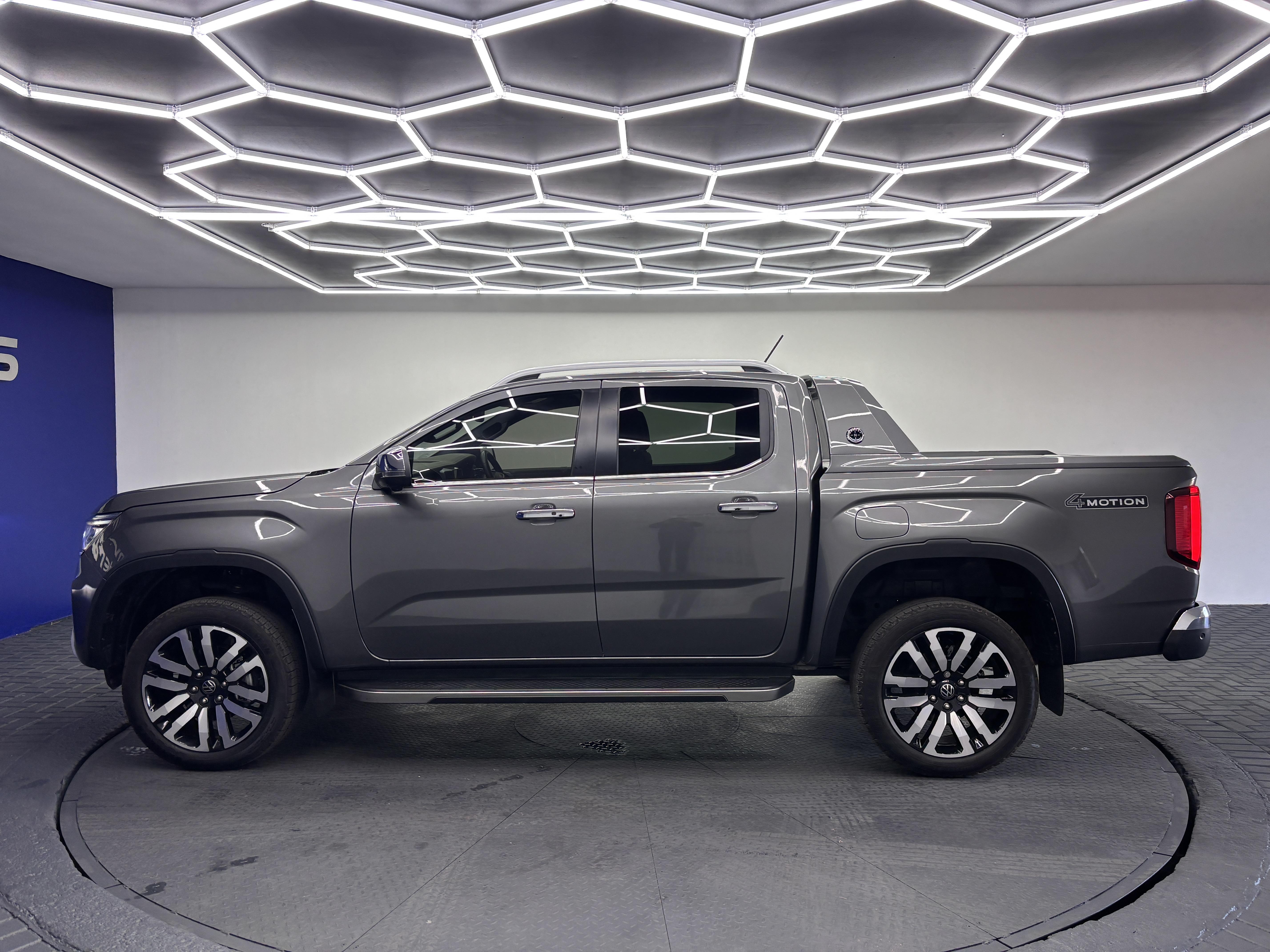 VOLKSWAGEN AMAROK 3.0TDI V6 184KW 4MOT AVENTURA A/T D/C P/U