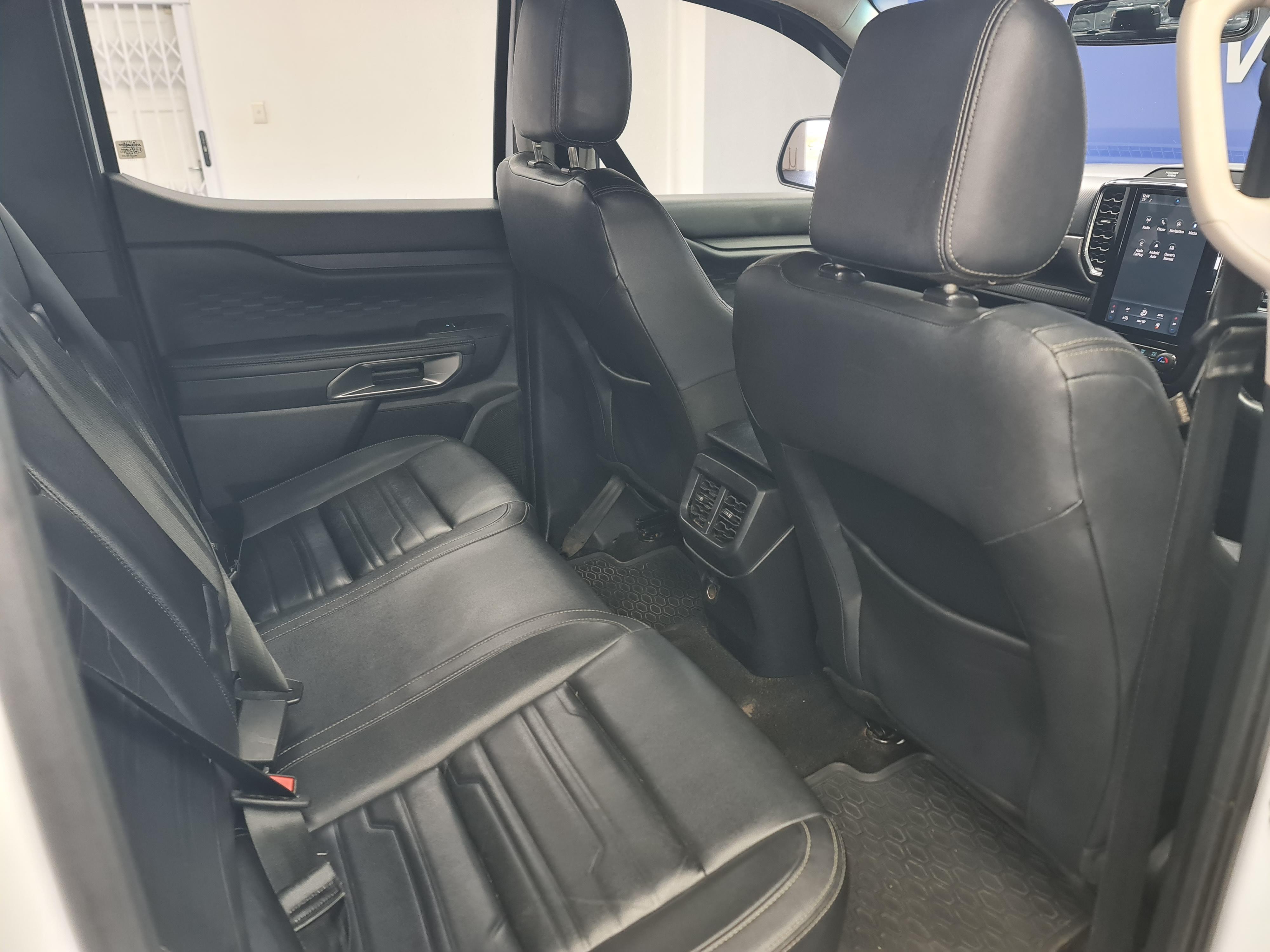 FORD RANGER 2.0D BI-TURBO XLT 4X4 A/T D/C P/U - 14