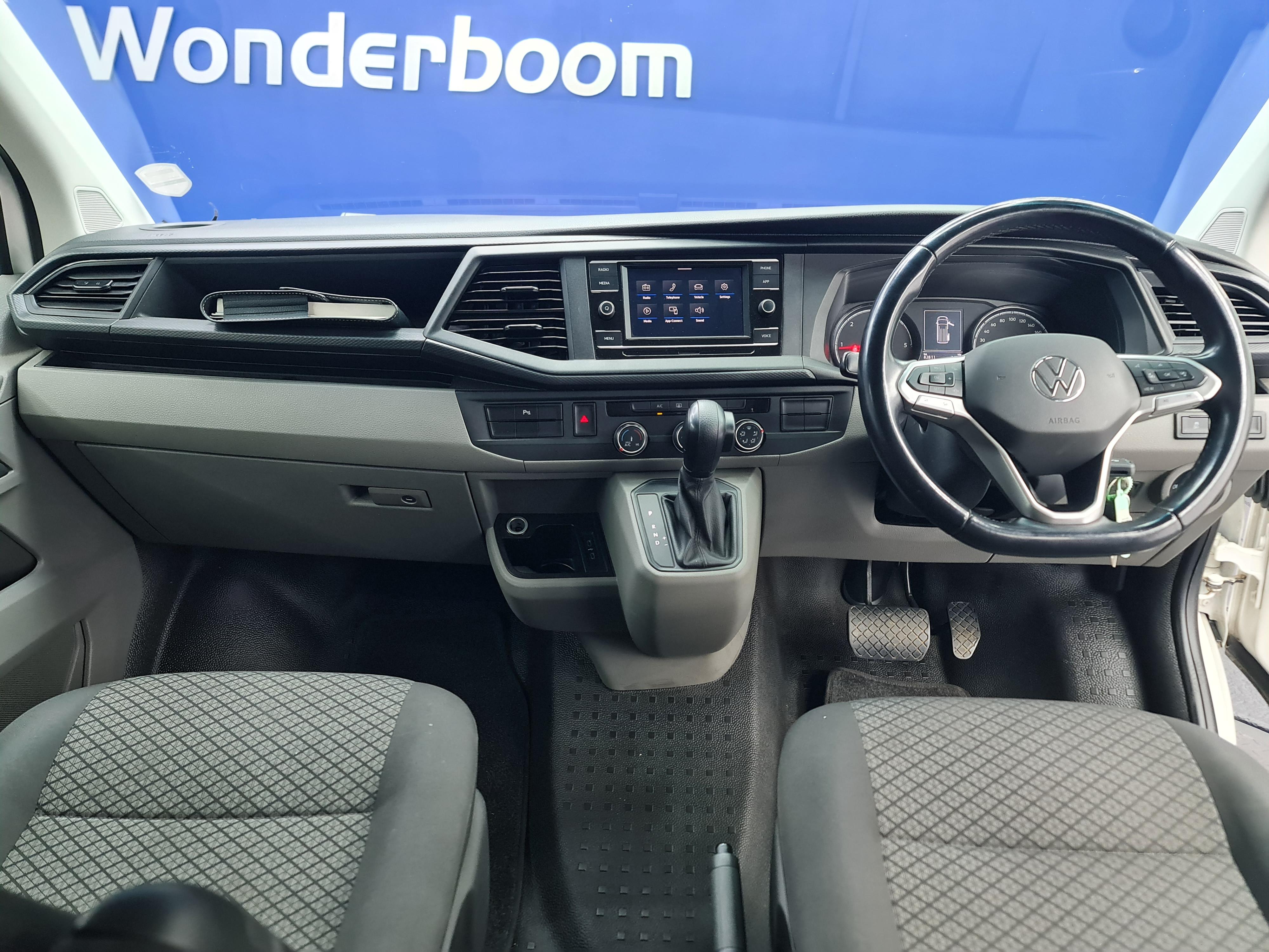VOLKSWAGEN T6 .1 KOMBI 2.0TDI DSG 110KW TRENDLINE