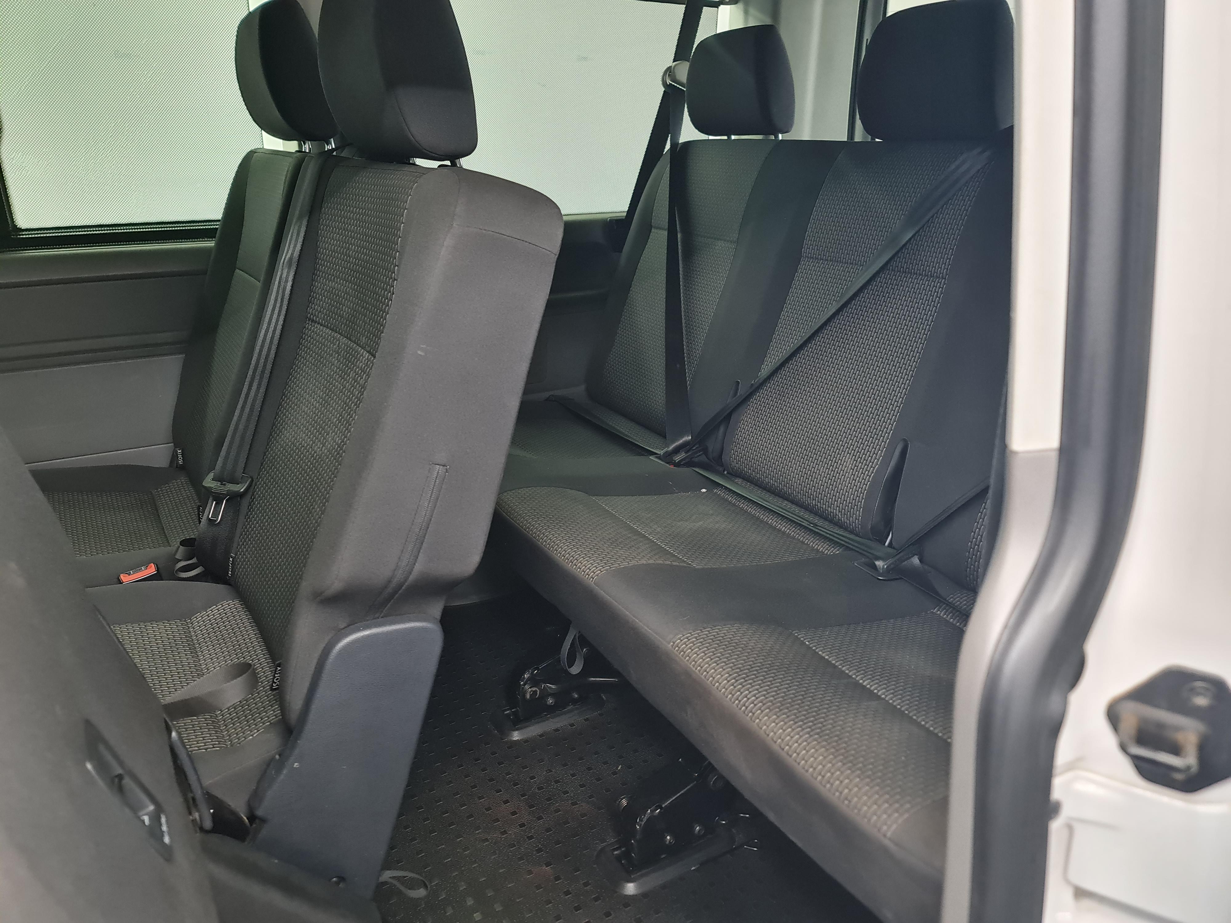 VOLKSWAGEN T6 .1 KOMBI 2.0TDI DSG 110KW TRENDLINE