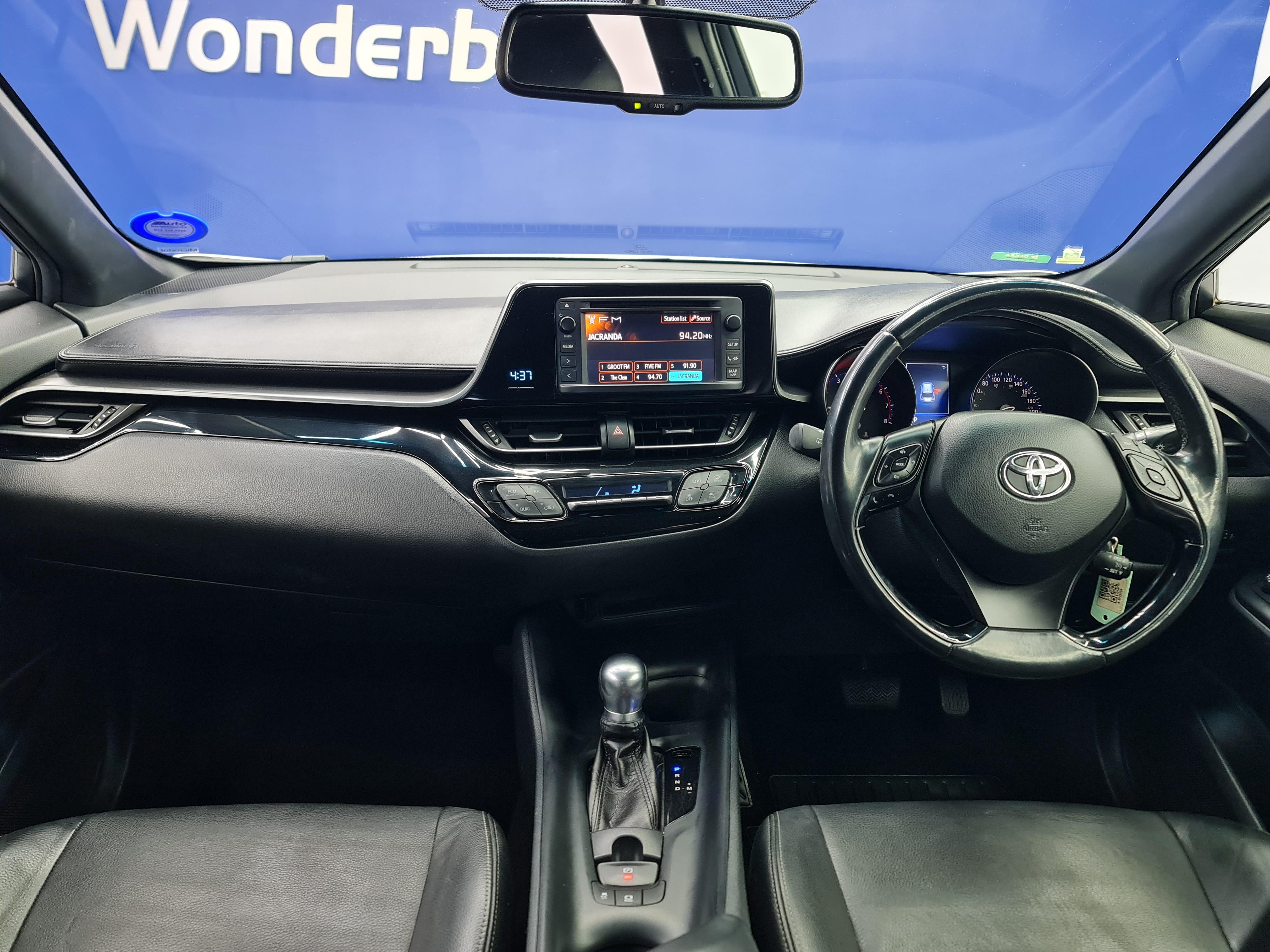 TOYOTA C-HR 1.2T PLUS CVT - 15