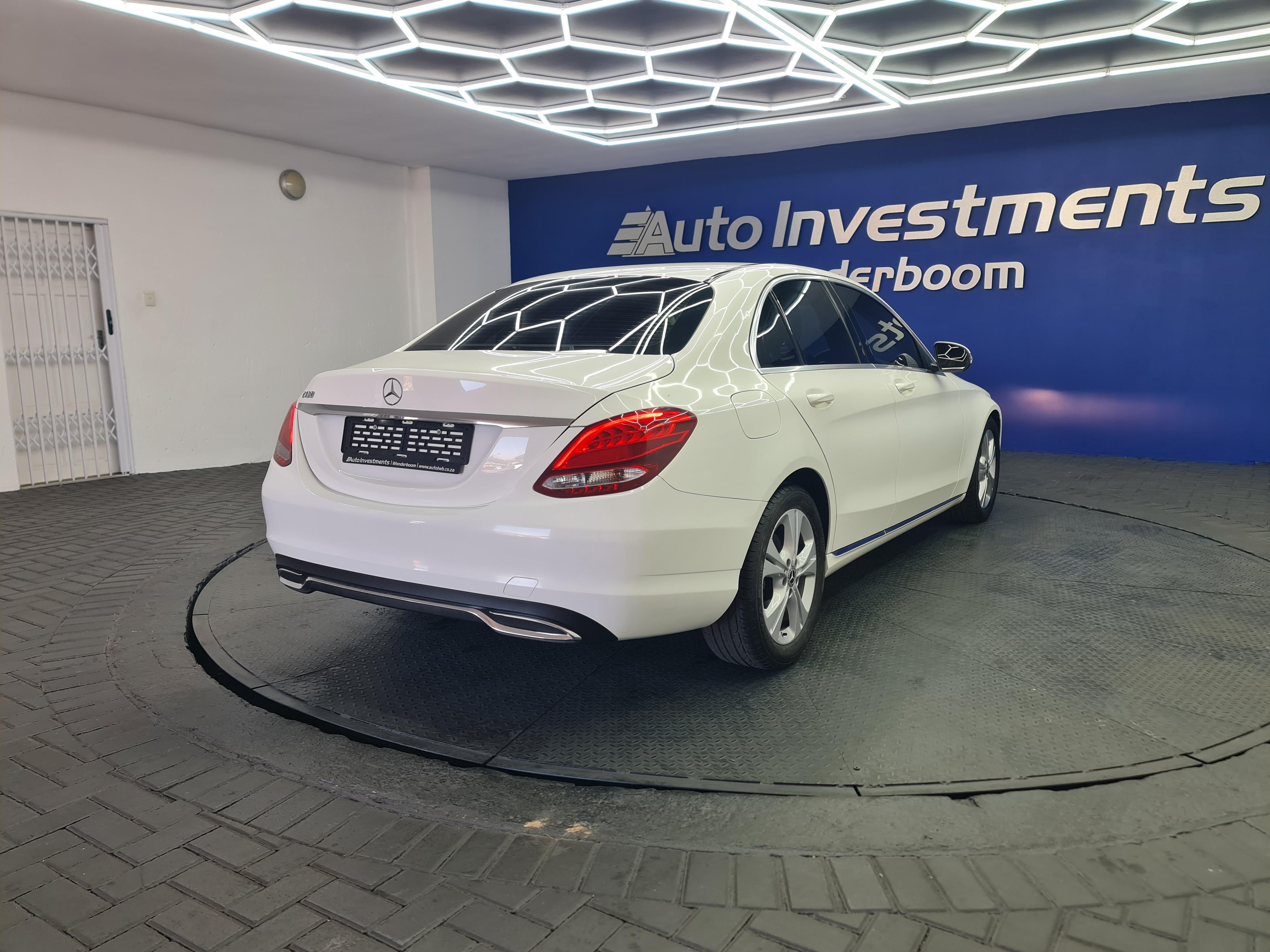 MERCEDES-BENZ C-CLASS C180 AVANTGARDE A/T - 10