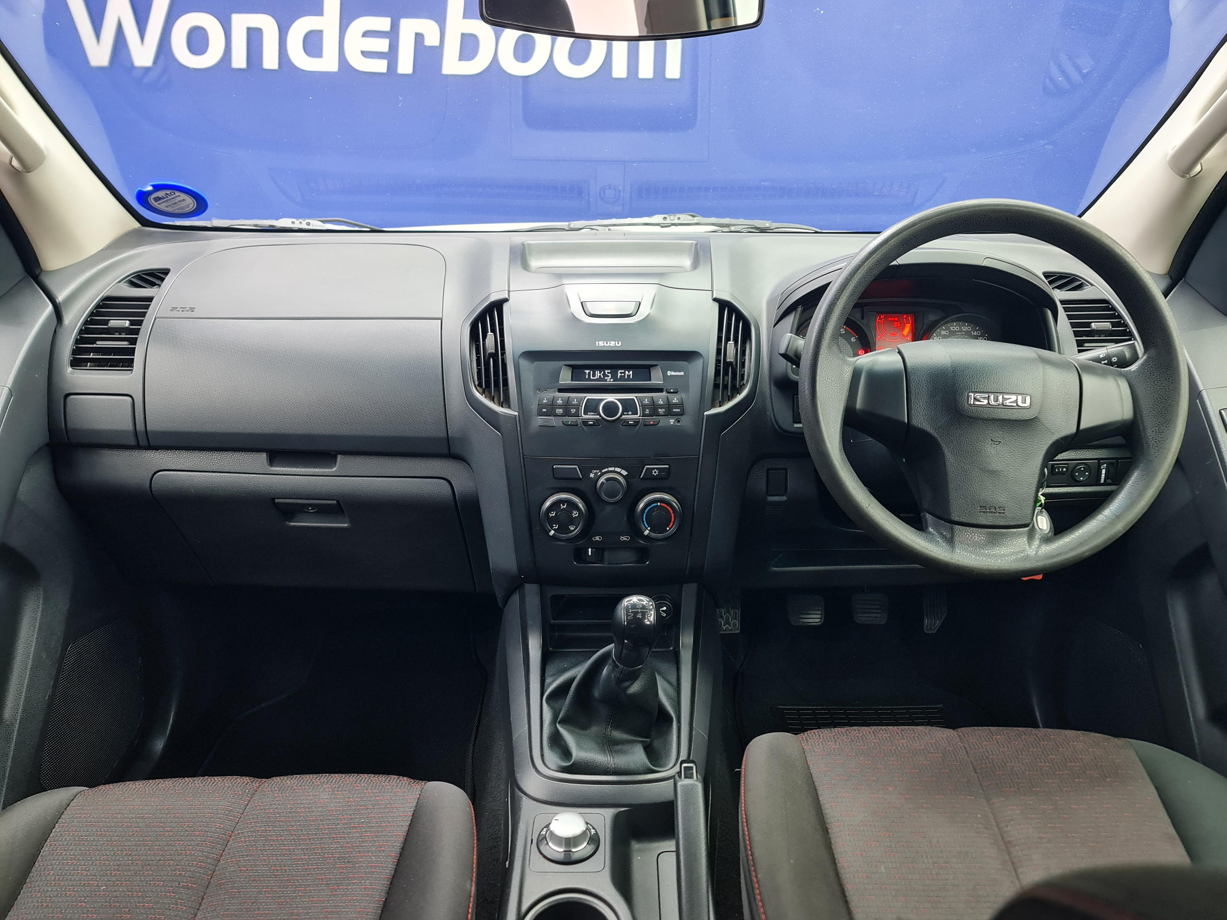ISUZU D-MAX 250 HO HI-RIDE 4X4 D/C P/U - 15