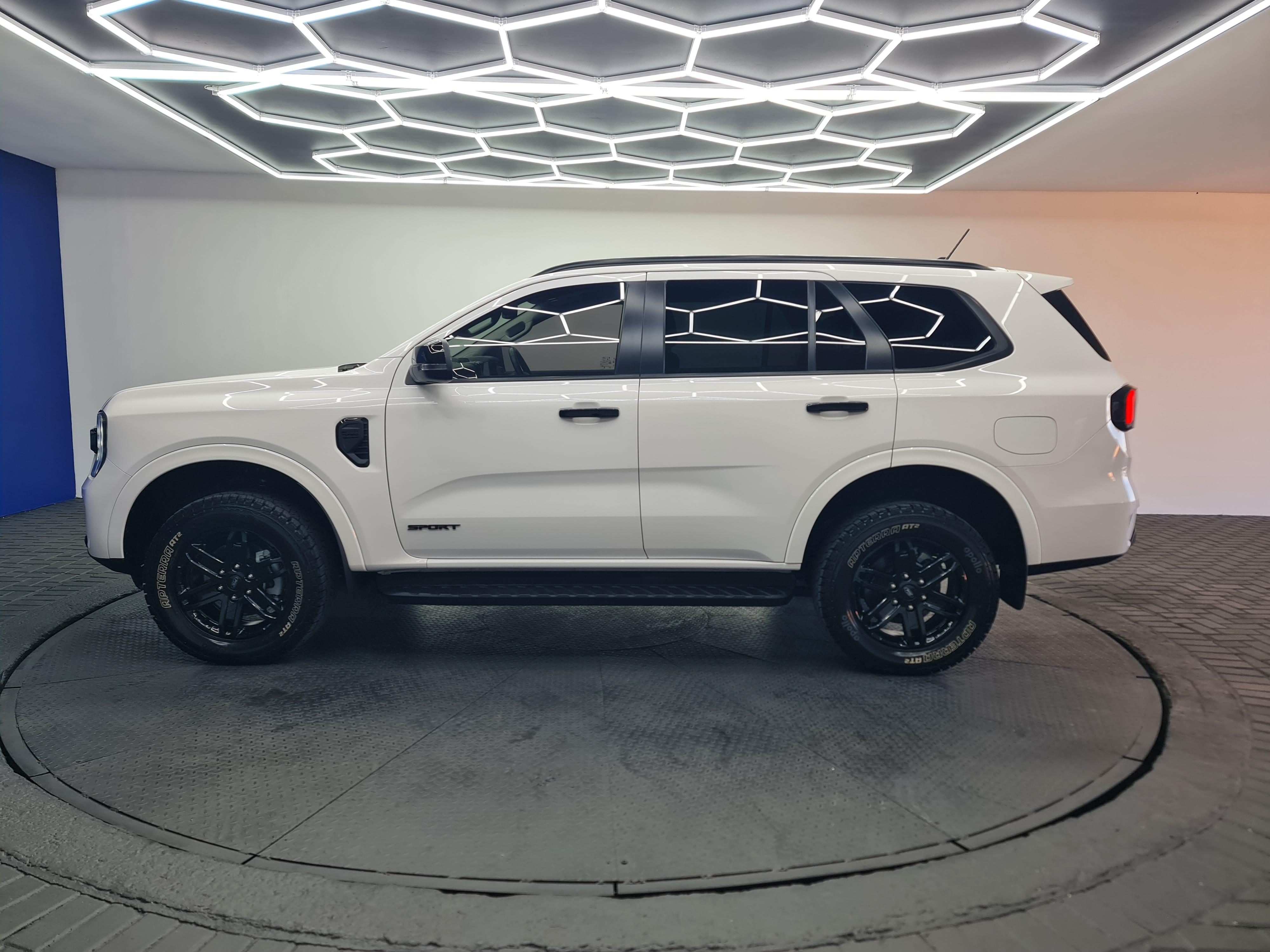 FORD EVEREST 2.0D BI-TURBO SPORT 4X4 A/T - 7