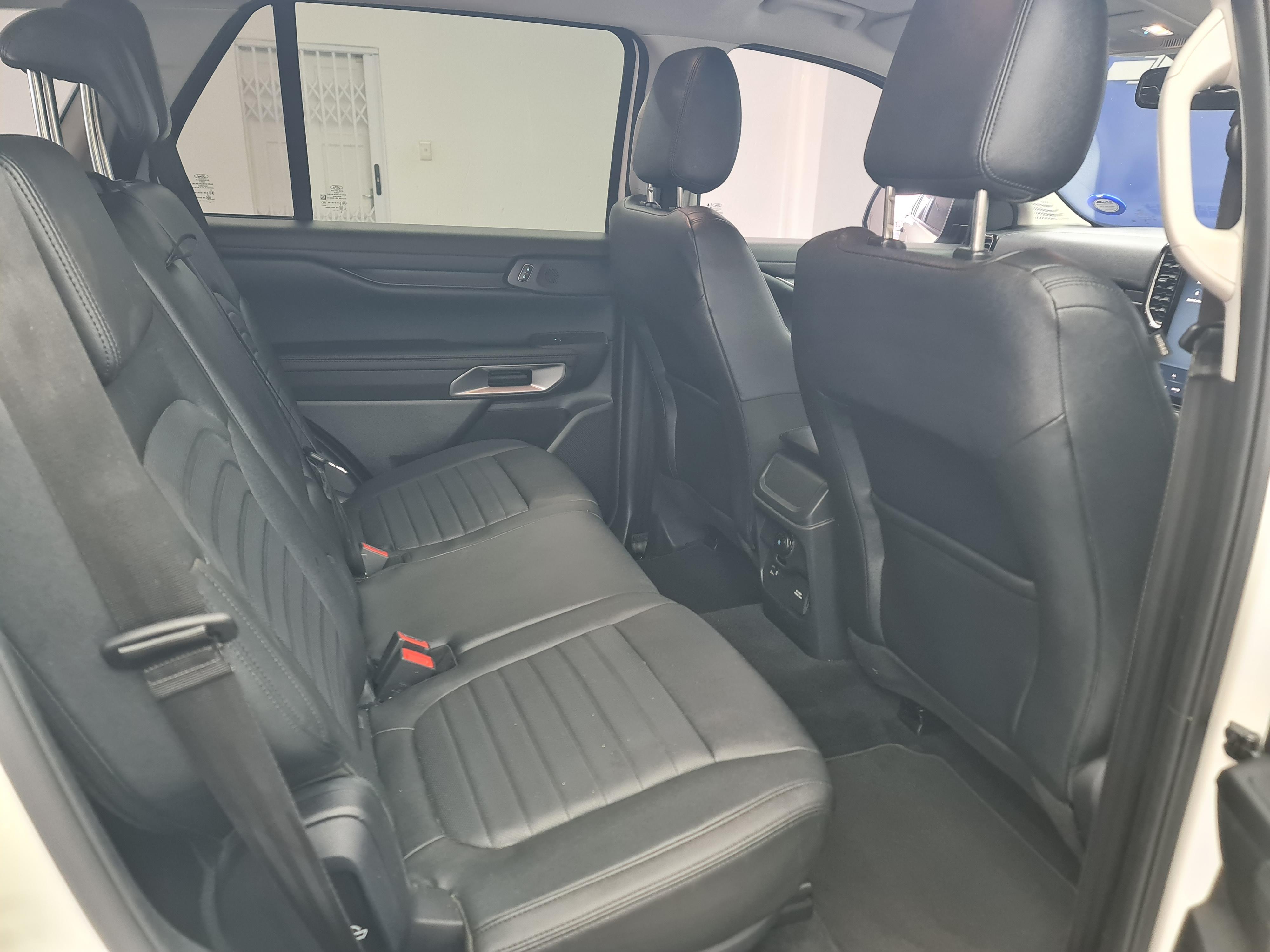 FORD EVEREST 2.0D BI-TURBO SPORT 4X4 A/T - 14