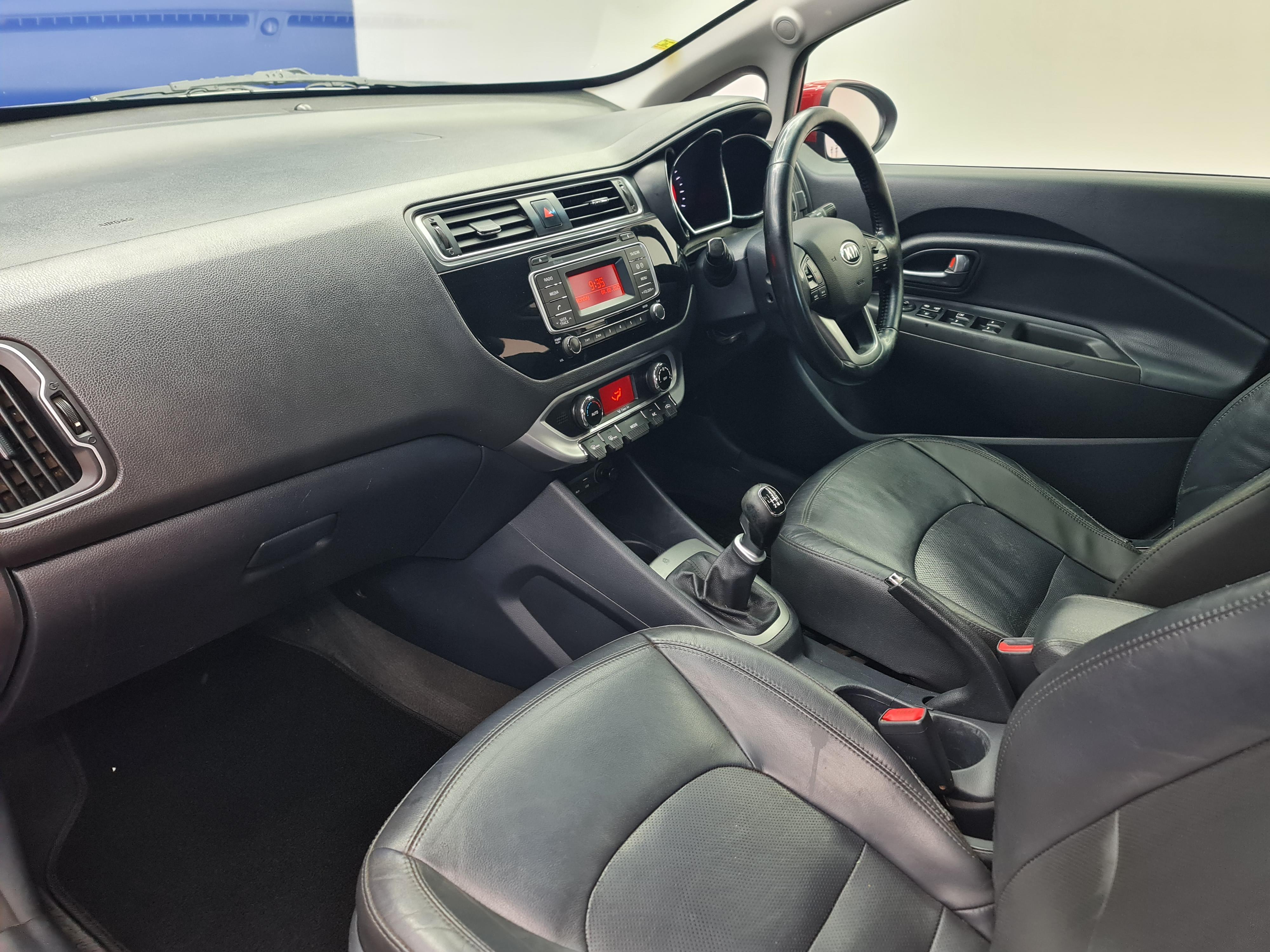 KIA RIO 1.4 TEC 5DR - 17
