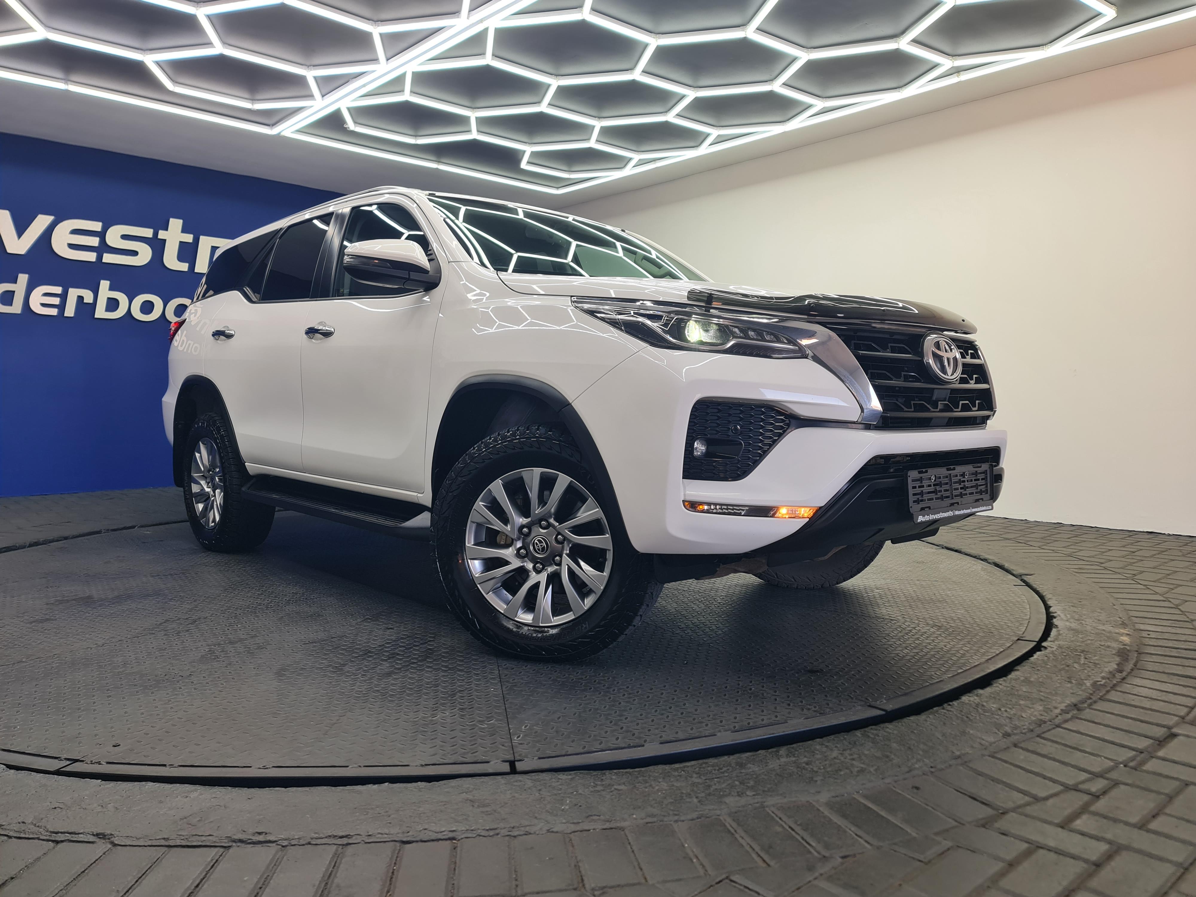 TOYOTA FORTUNER 2.8GD-6 R/B A/T - 1