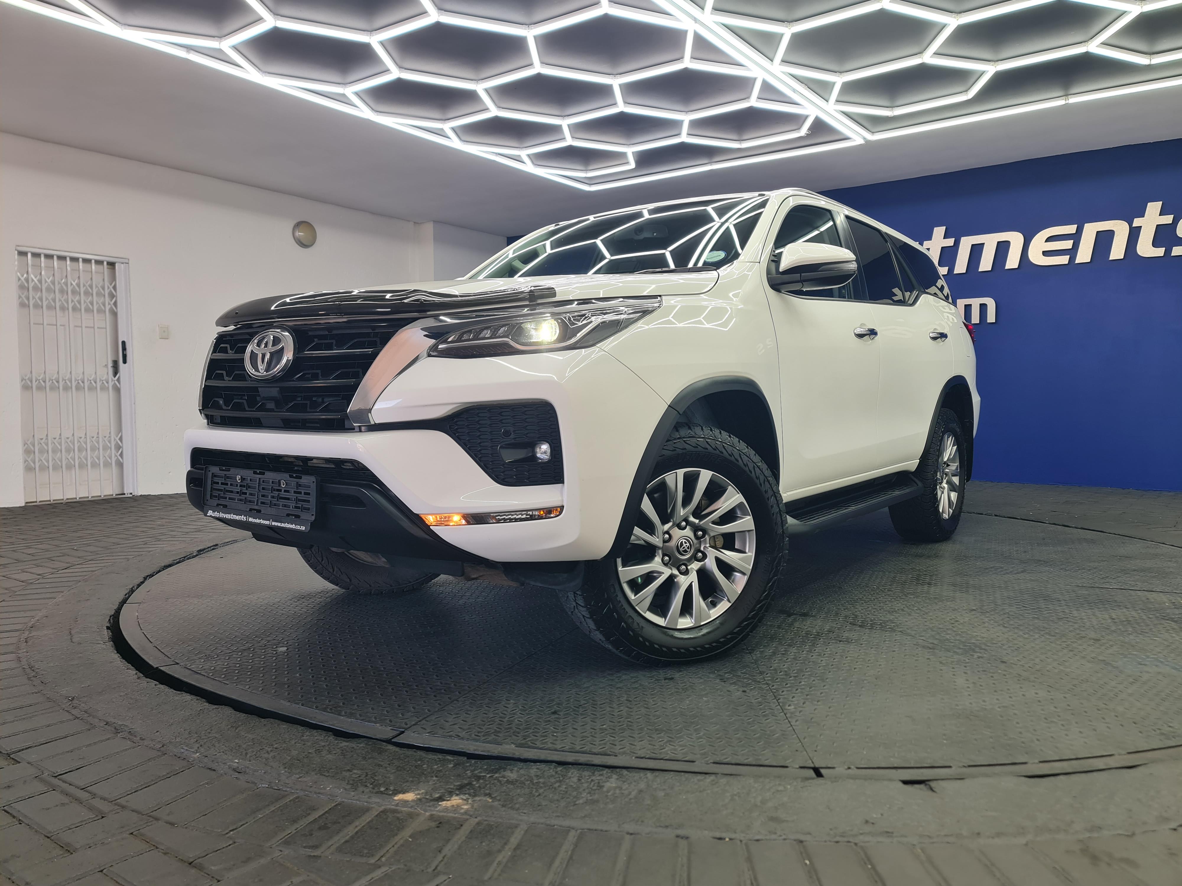 TOYOTA FORTUNER 2.8GD-6 R/B A/T - 2