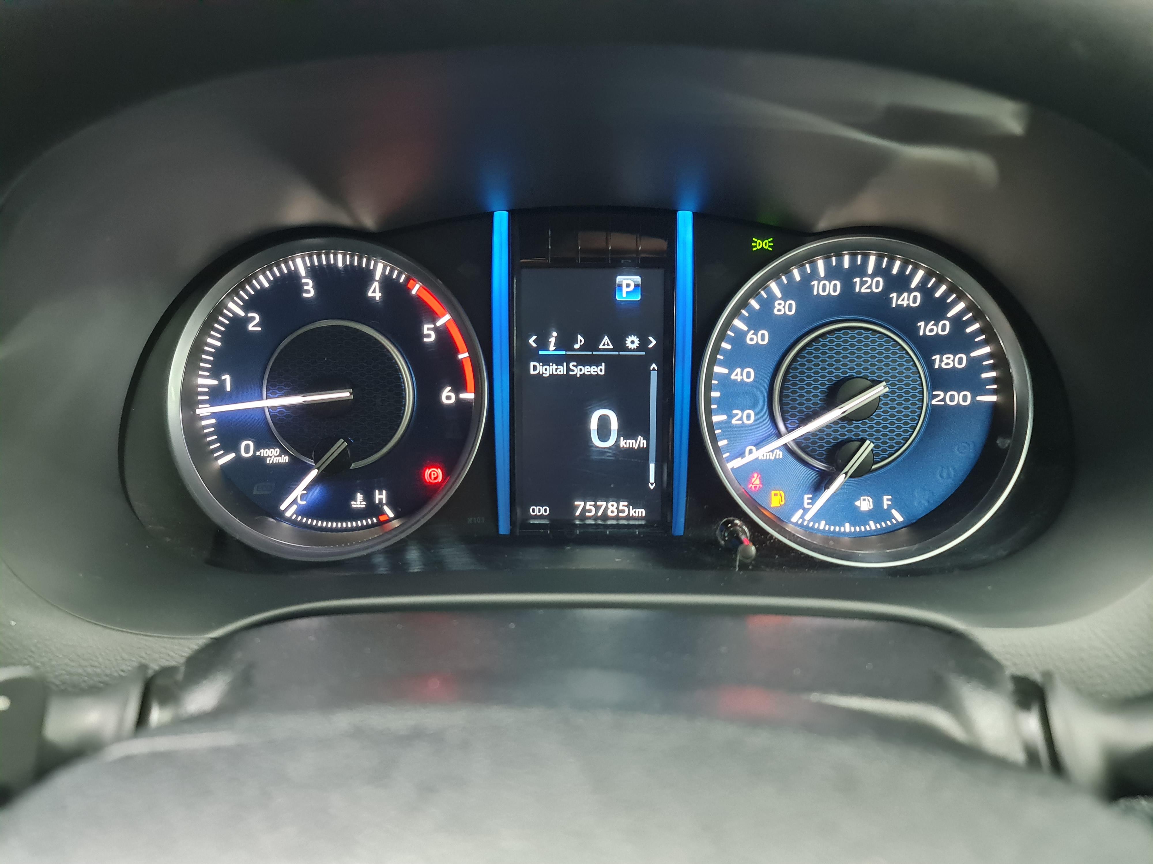 TOYOTA FORTUNER 2.8GD-6 R/B A/T - 12