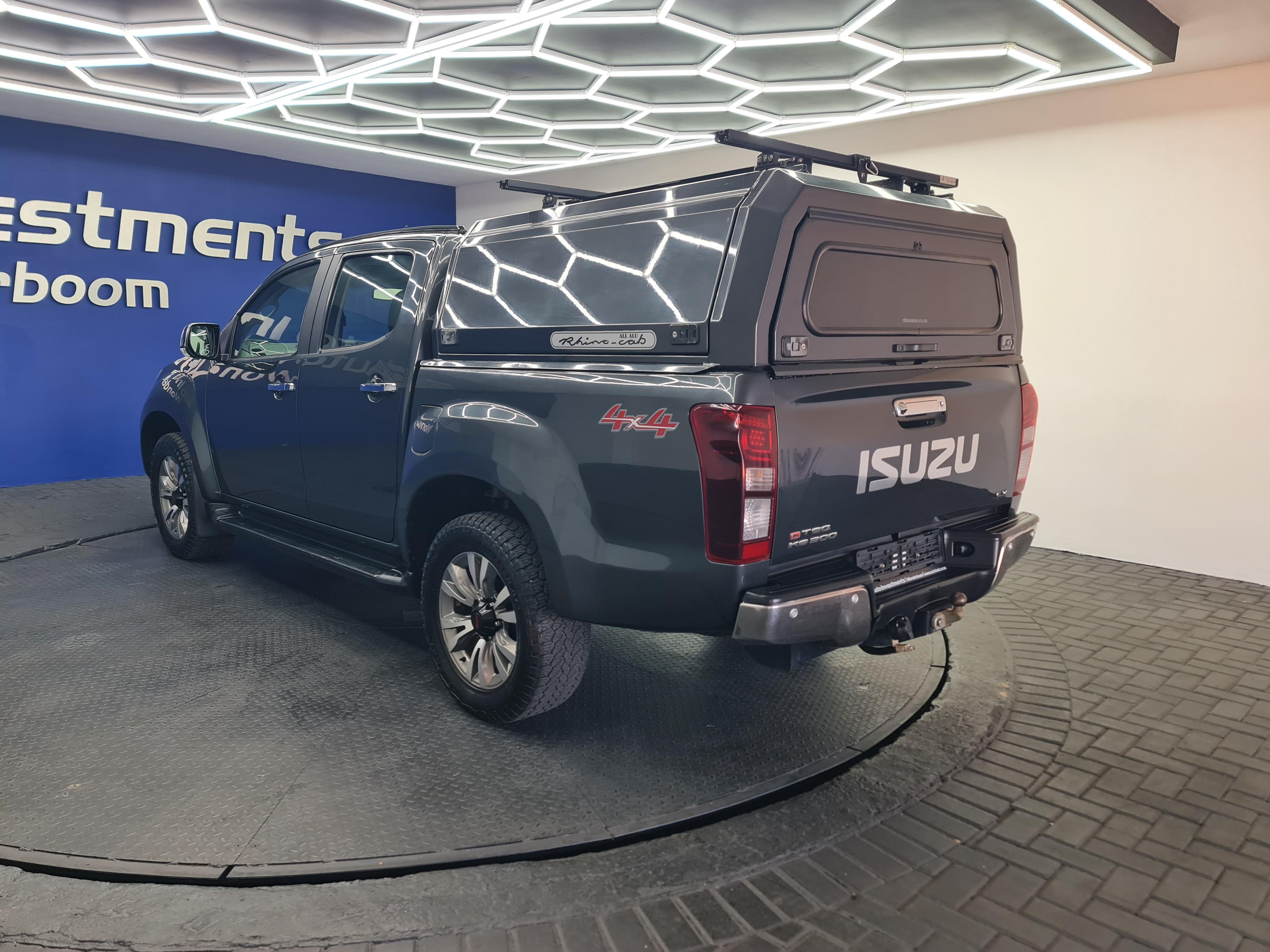 ISUZU KB 300 D-TEQ LX A/T 4X4 P/U D/C - 8