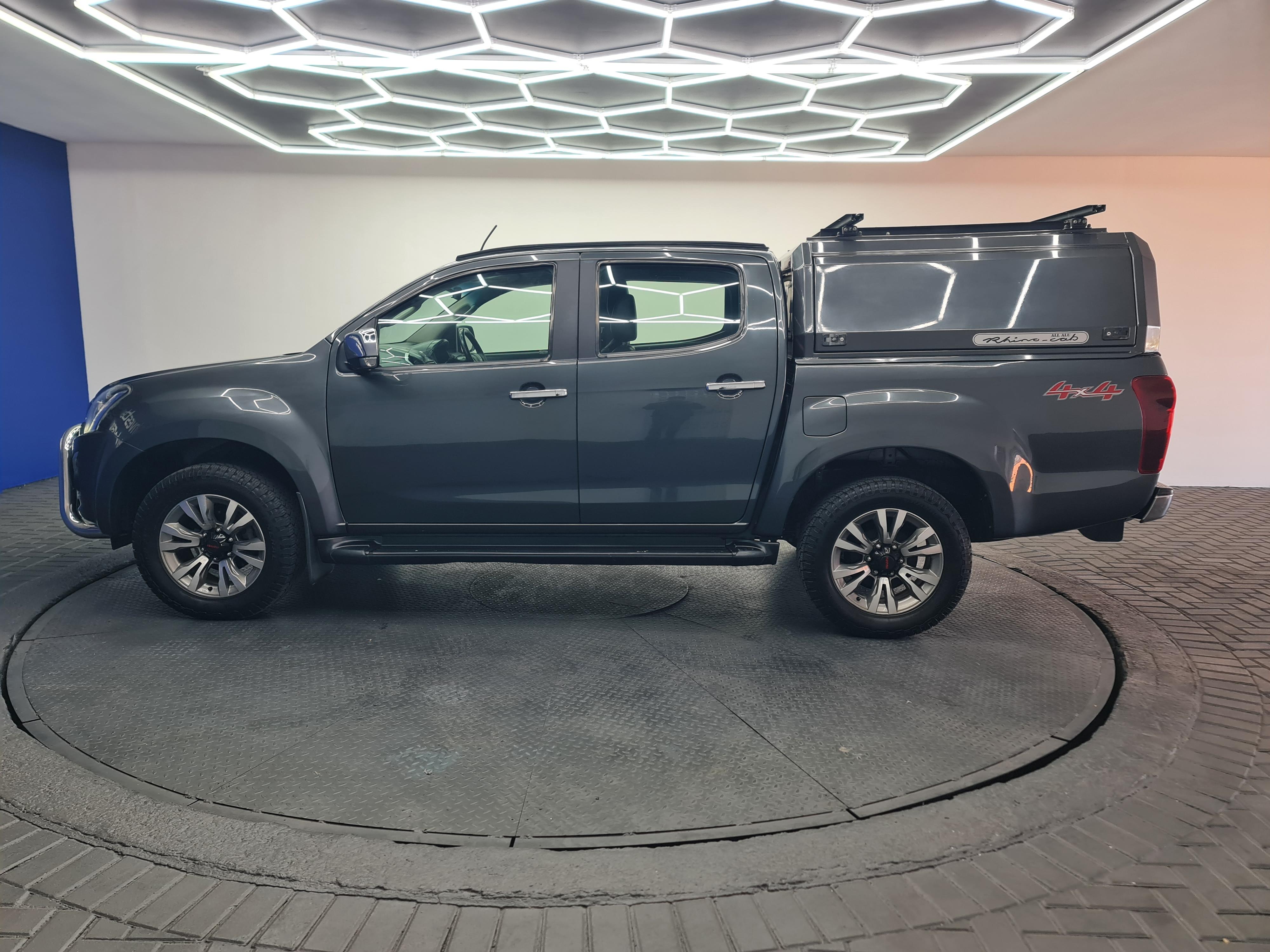 ISUZU KB 300 D-TEQ LX A/T 4X4 P/U D/C - 7