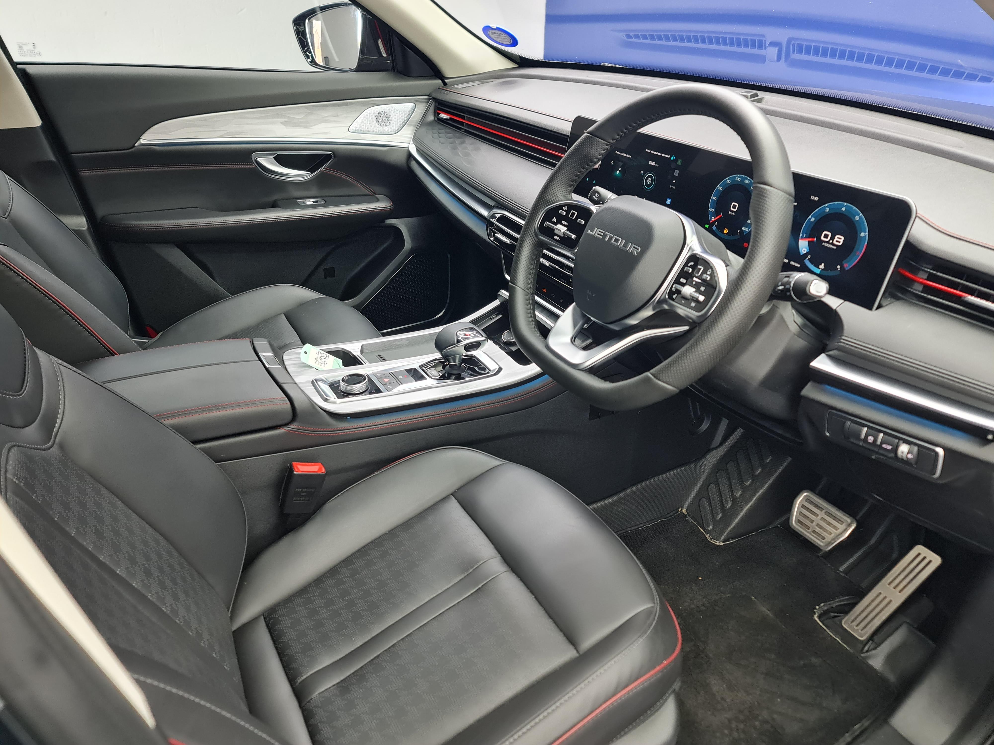 JETOUR X70 PLUS 1.5T DELUXE - 11