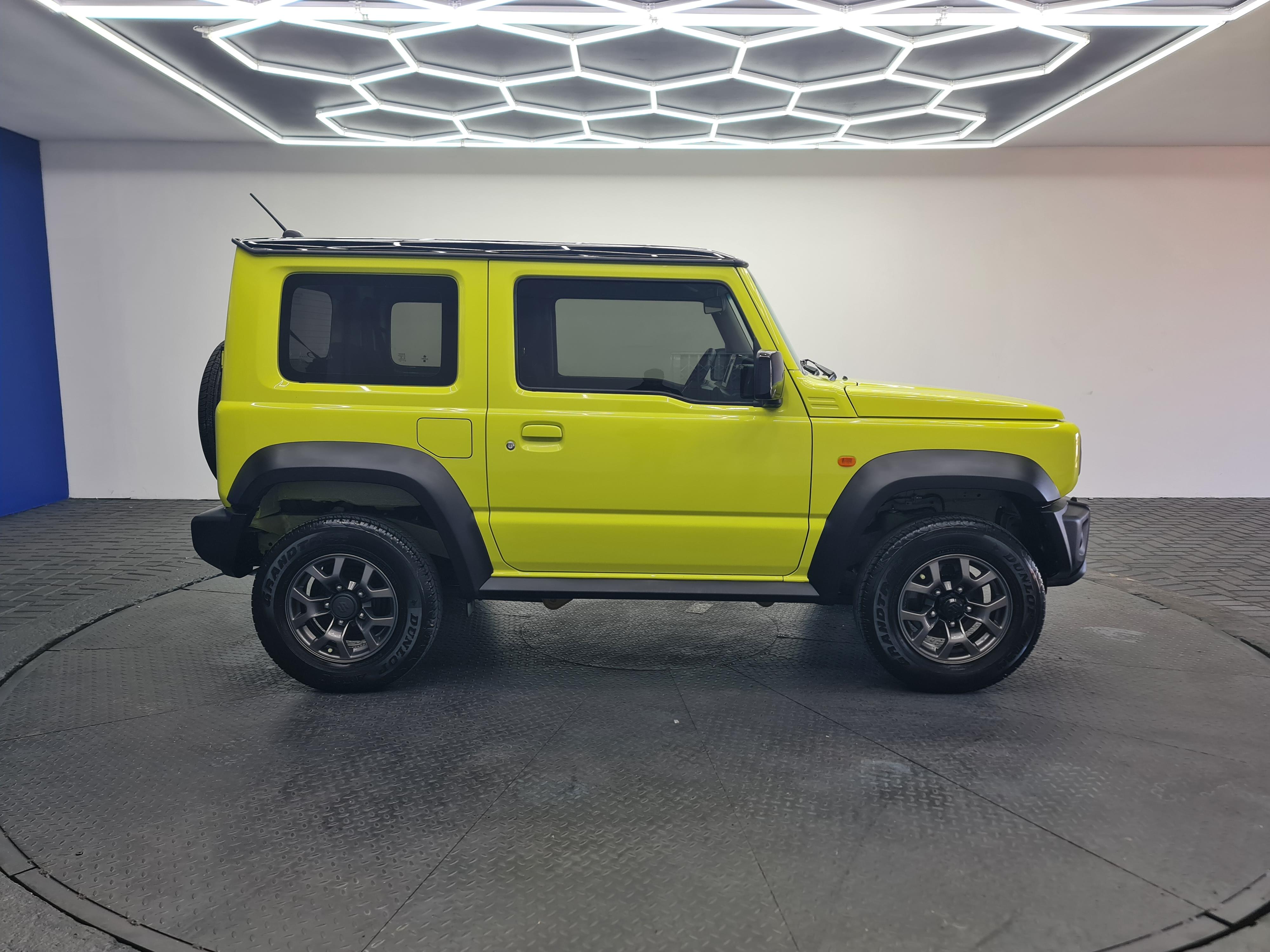 SUZUKI JIMNY 1.5 GLX - 6