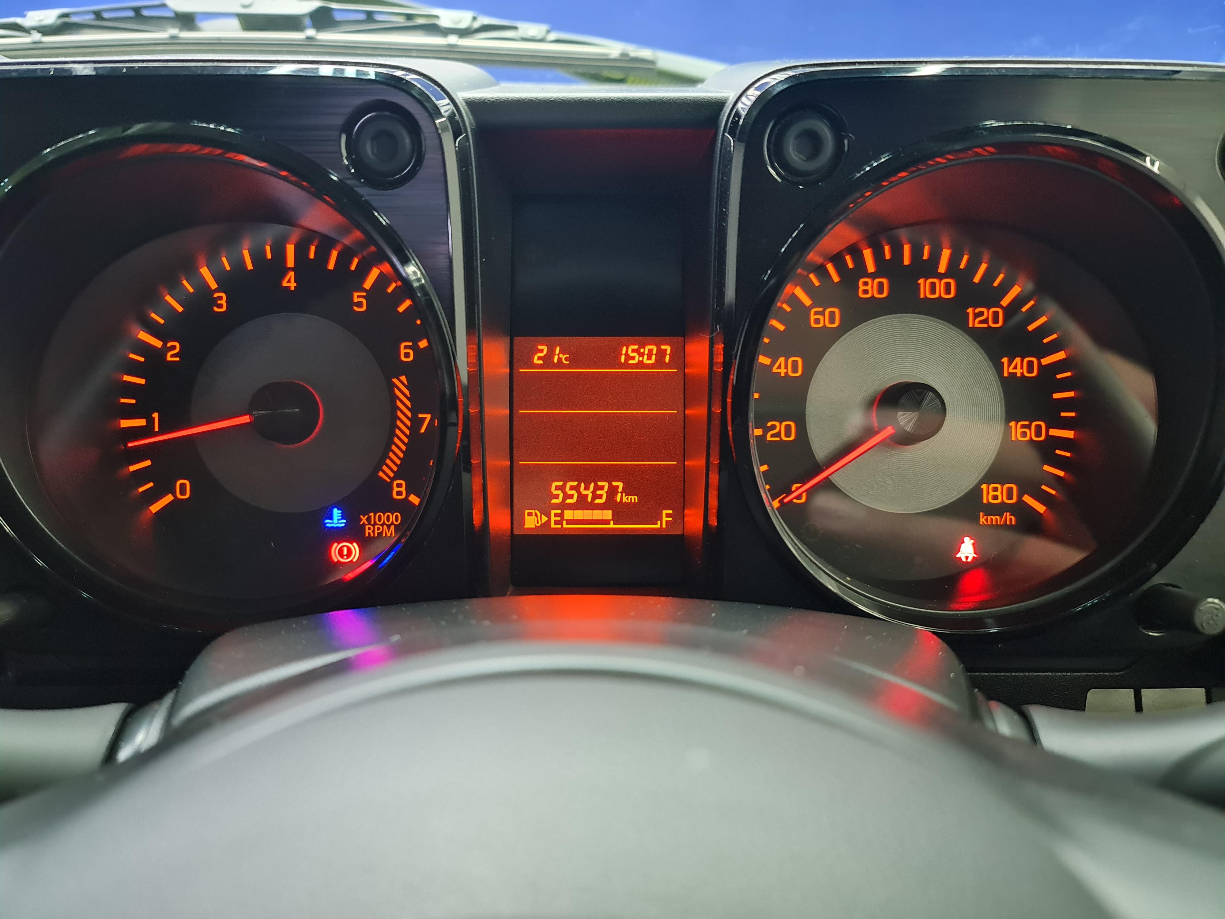 SUZUKI JIMNY 1.5 GLX - 12