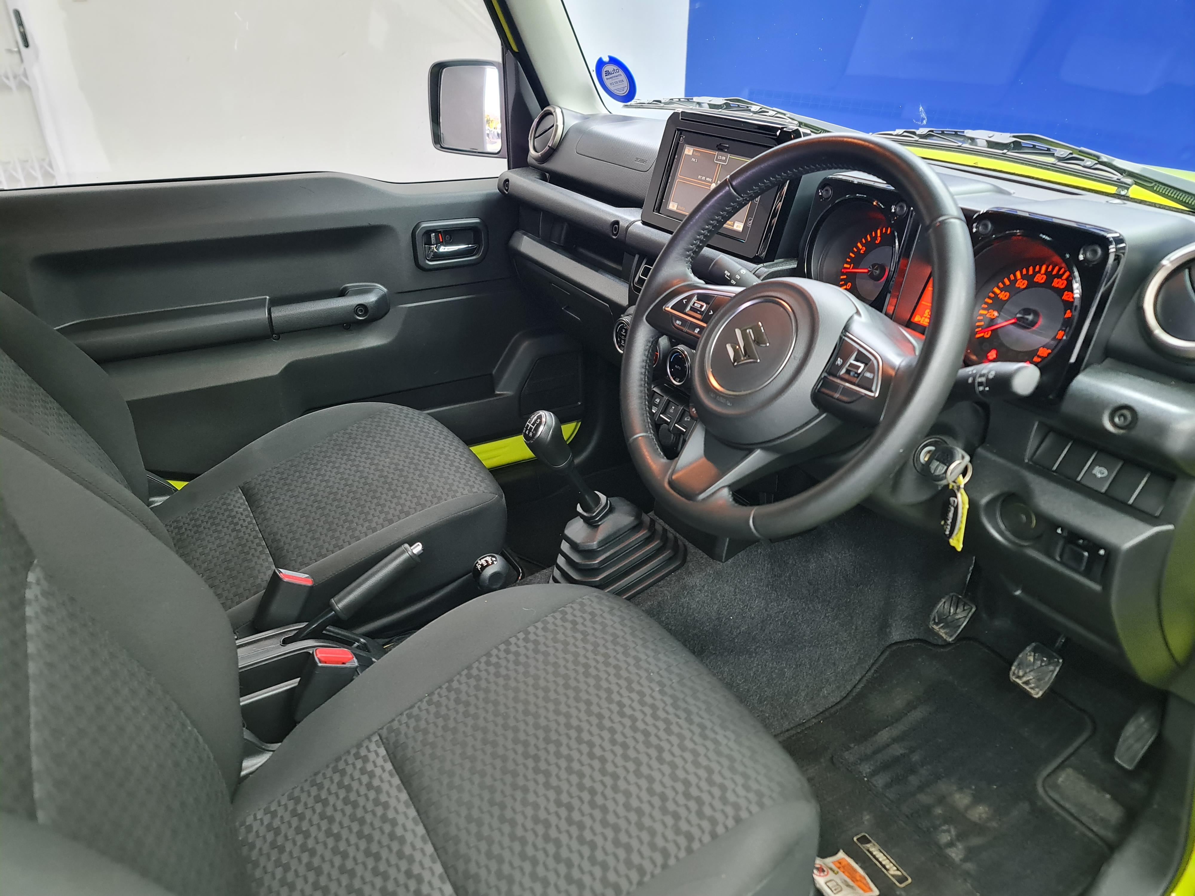 SUZUKI JIMNY 1.5 GLX - 11