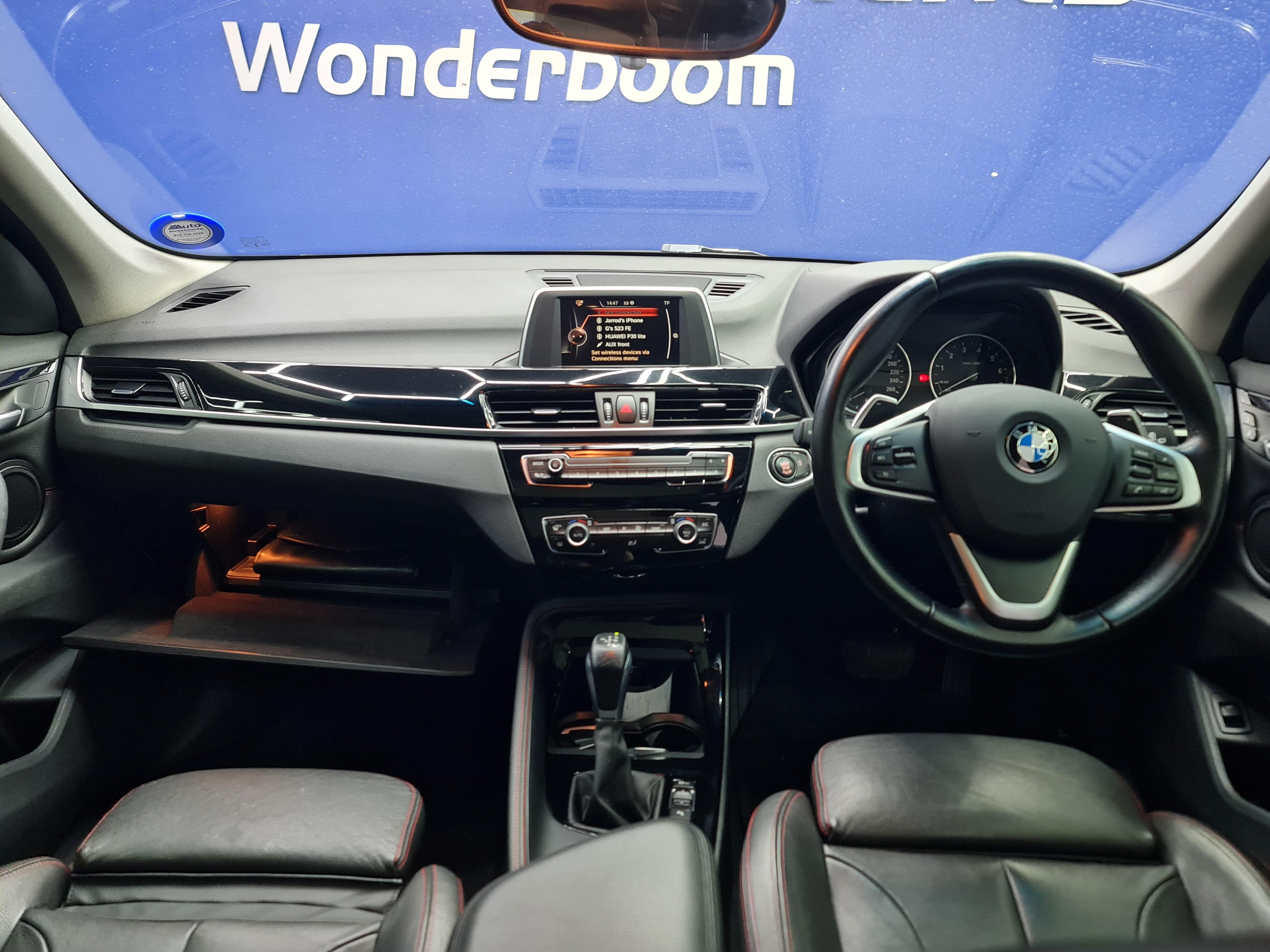 BMW X1 XDRIVE20I A/T (F48) - 14