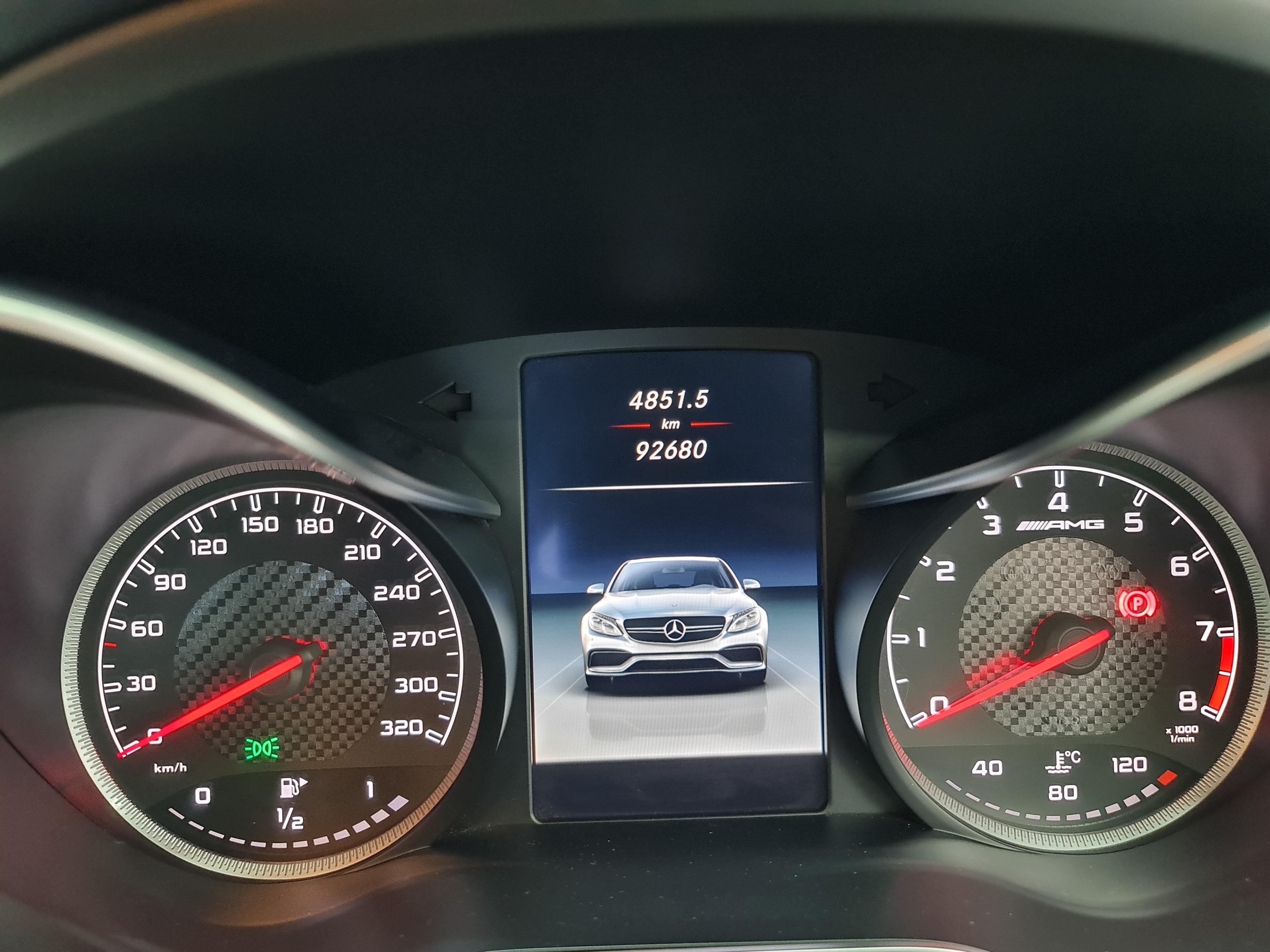 MERCEDES-BENZ C-CLASS C63 AMG - 12