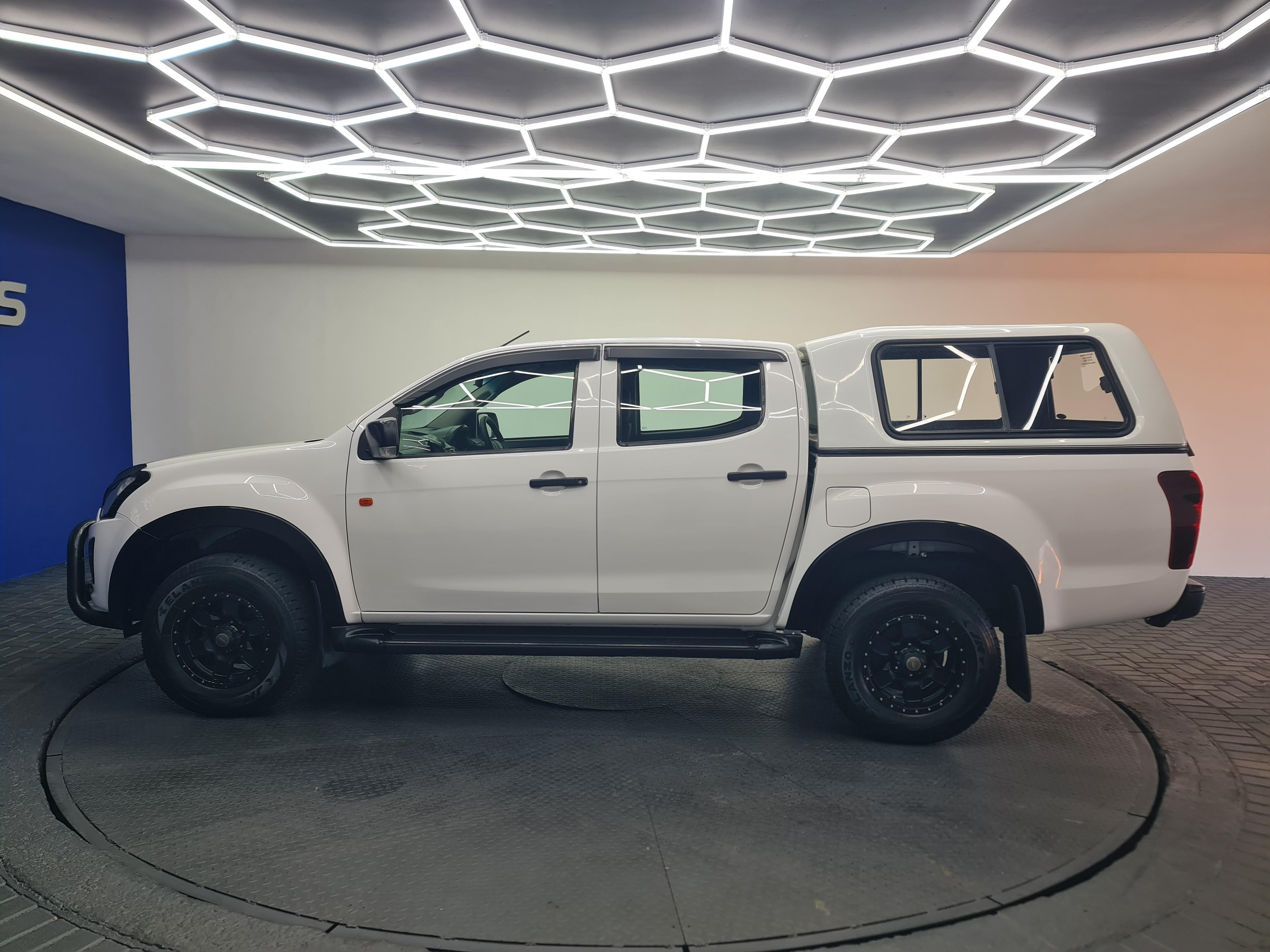 ISUZU D-MAX 250 HO HI-RIDE D/C P/U - 7