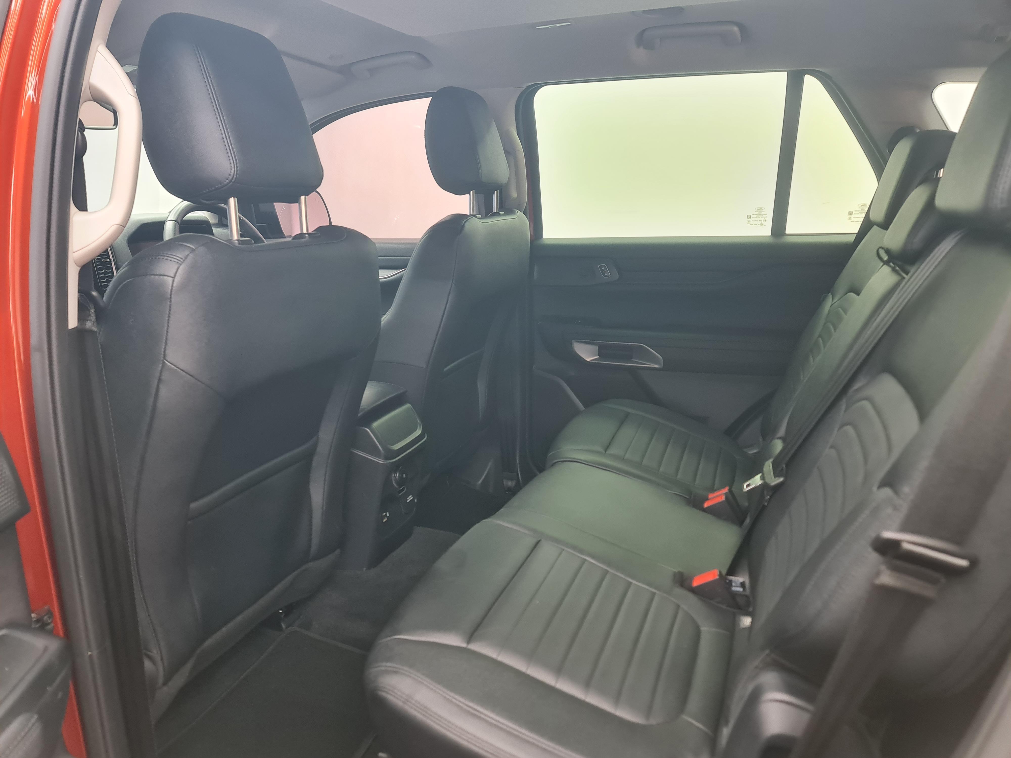 FORD EVEREST 2.0D BI-TURBO SPORT 4X4 A/T - 16