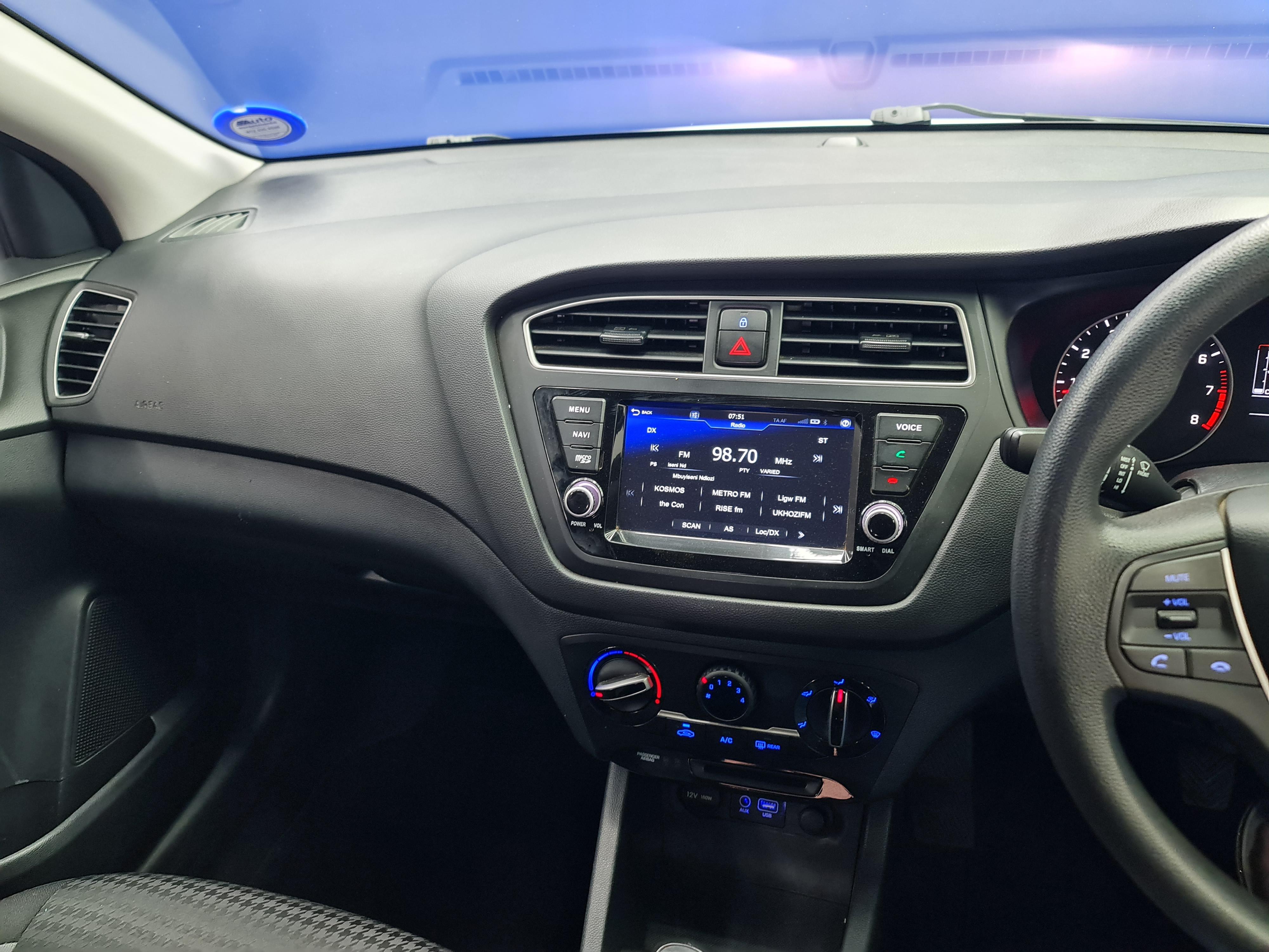 HYUNDAI I20 1.2 MOTION - 11
