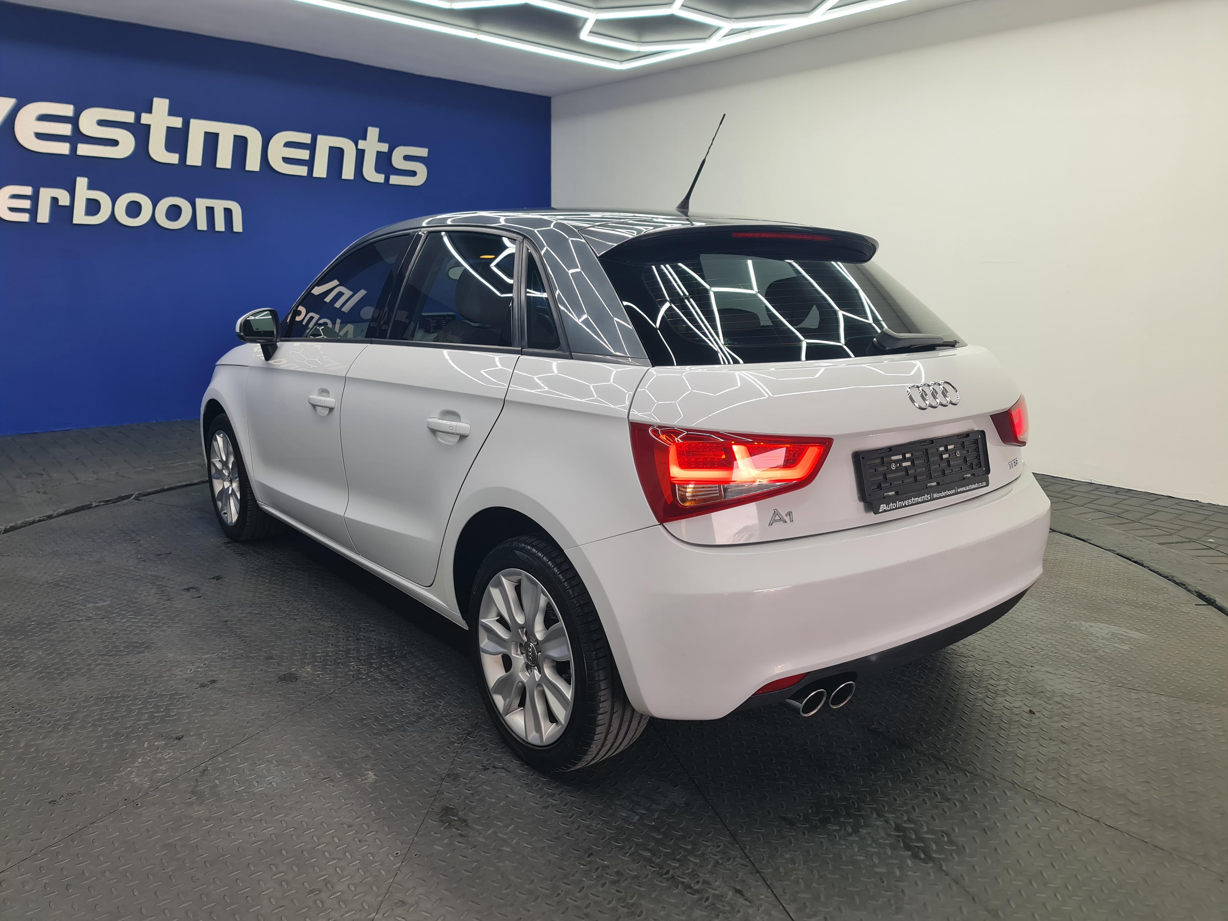 AUDI A1 SPORTBACK 1.4T FSI  AMB S-TRON - 7