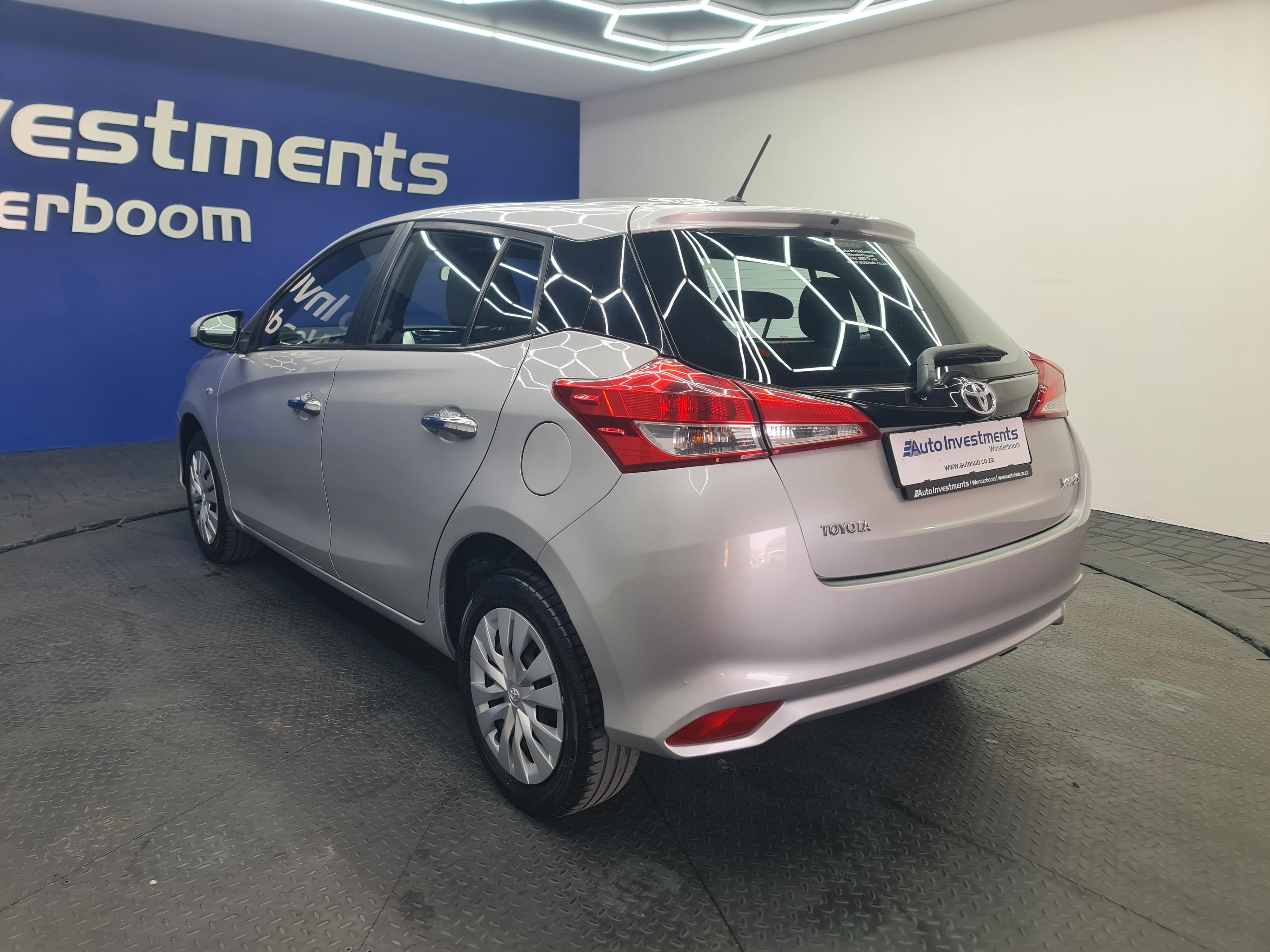 TOYOTA YARIS 1.5 XI 5DR - 8