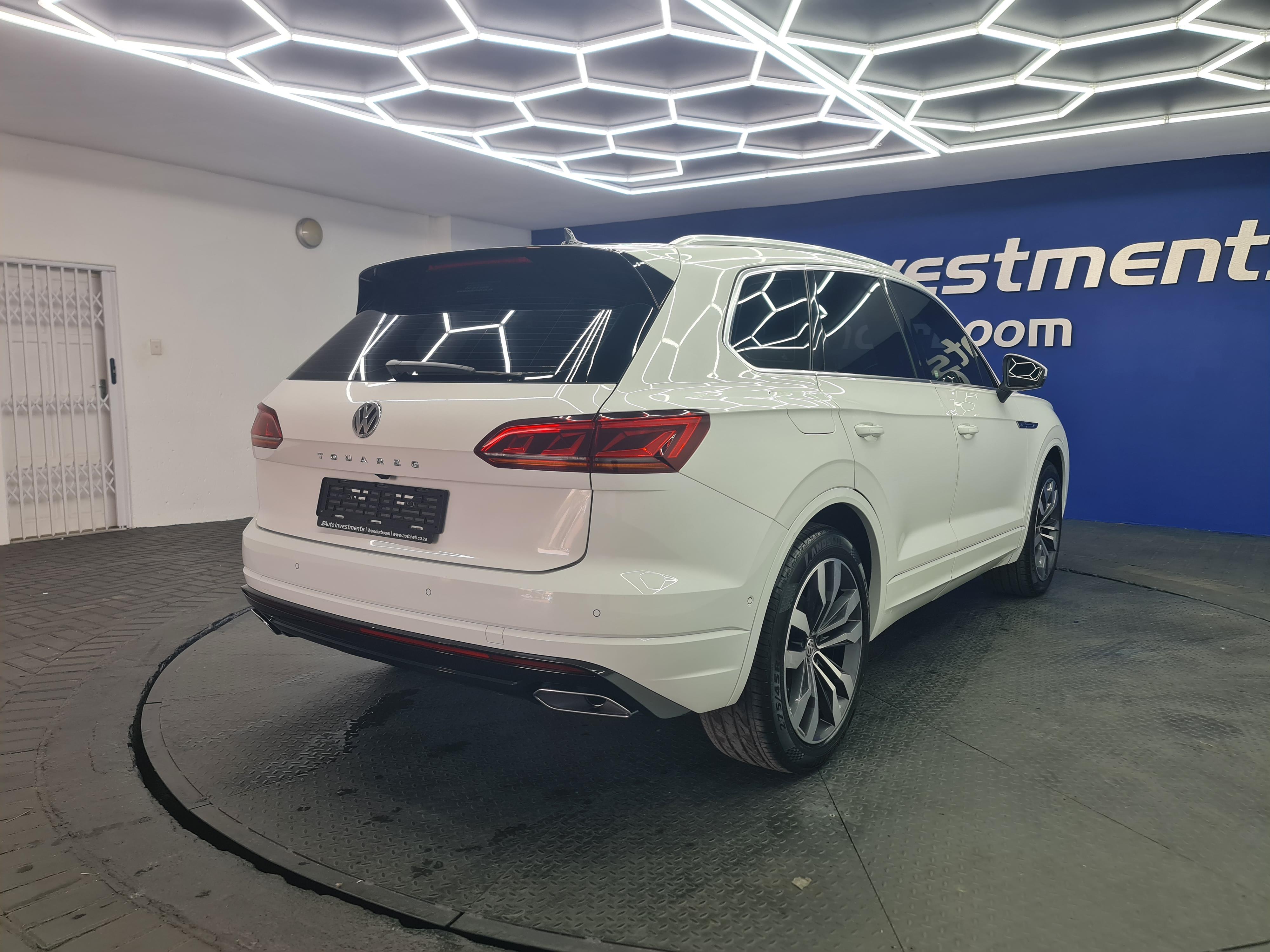 VOLKSWAGEN TOUAREG 3.0 TDI V6 EXECUTIVE - 10