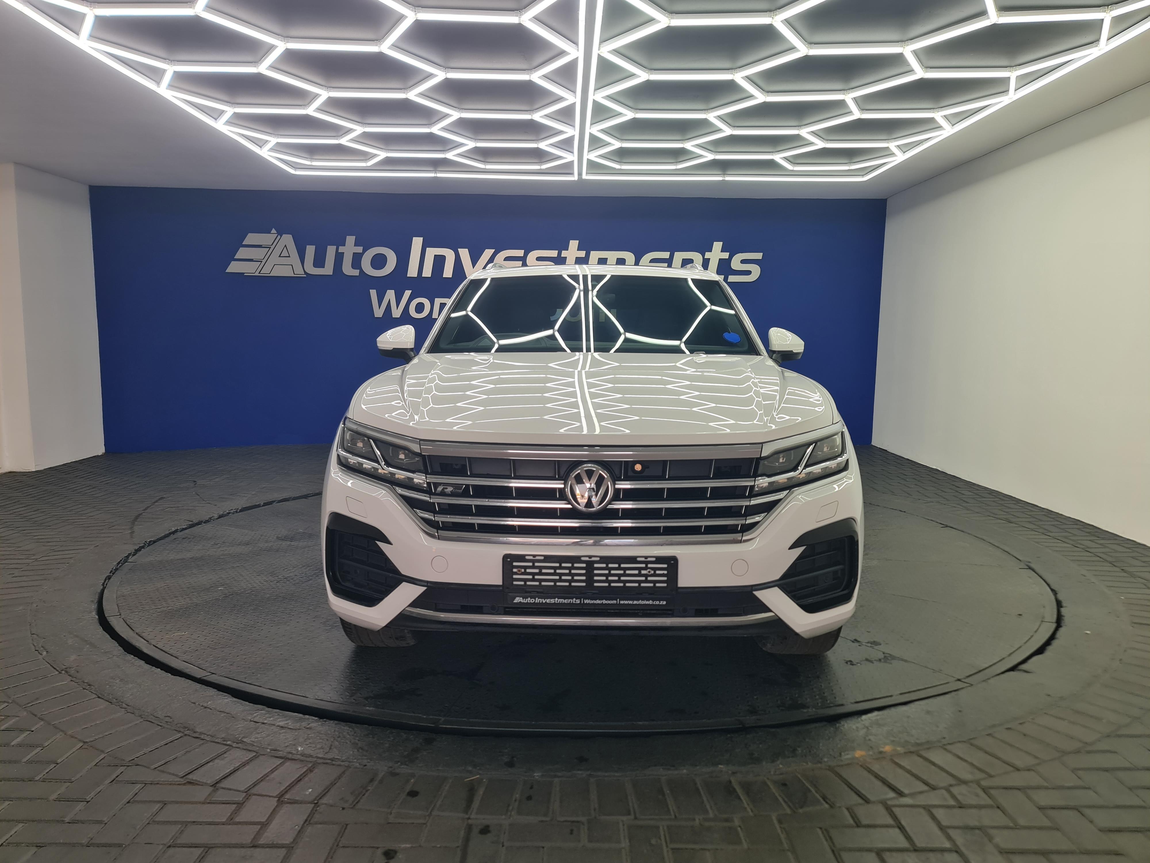 VOLKSWAGEN TOUAREG 3.0 TDI V6 EXECUTIVE - 4
