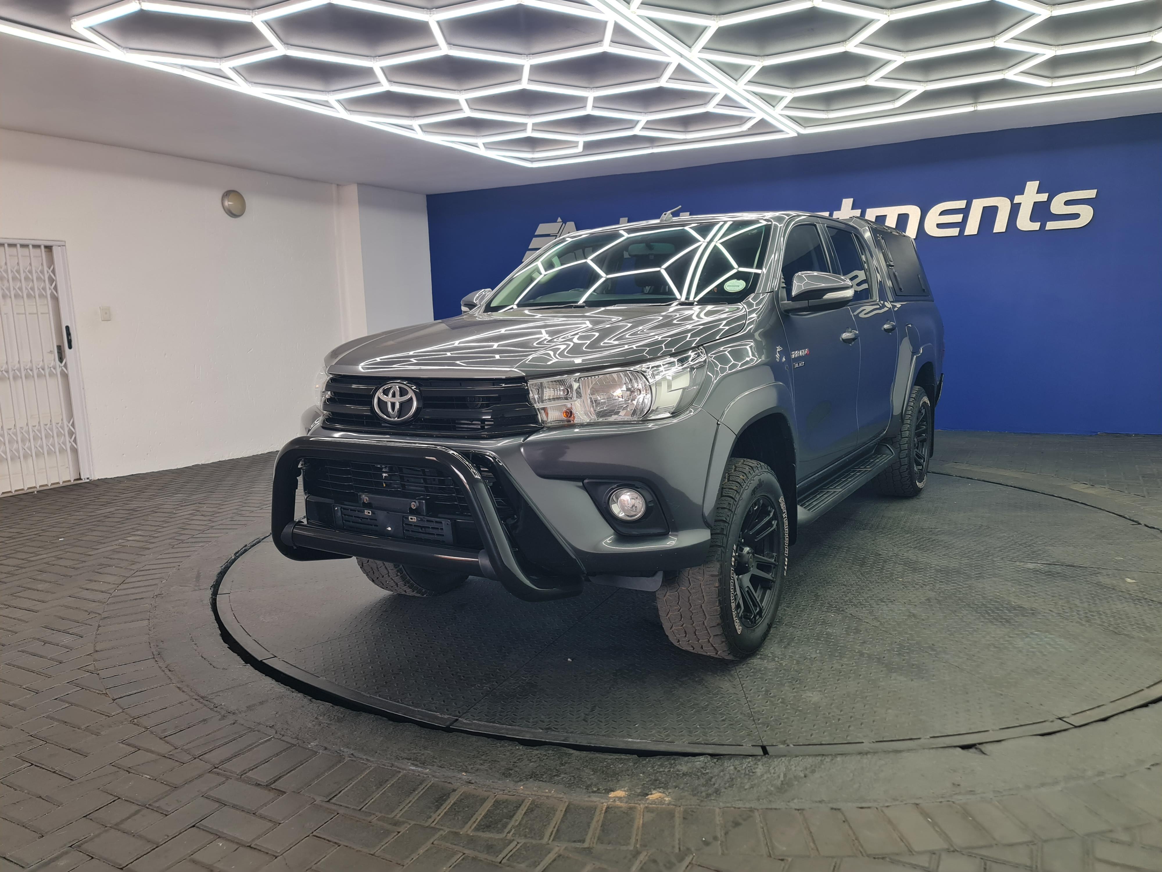 TOYOTA HILUX 2.8 GD-6 RAIDER 4X4 A/T P/U D/C - 5