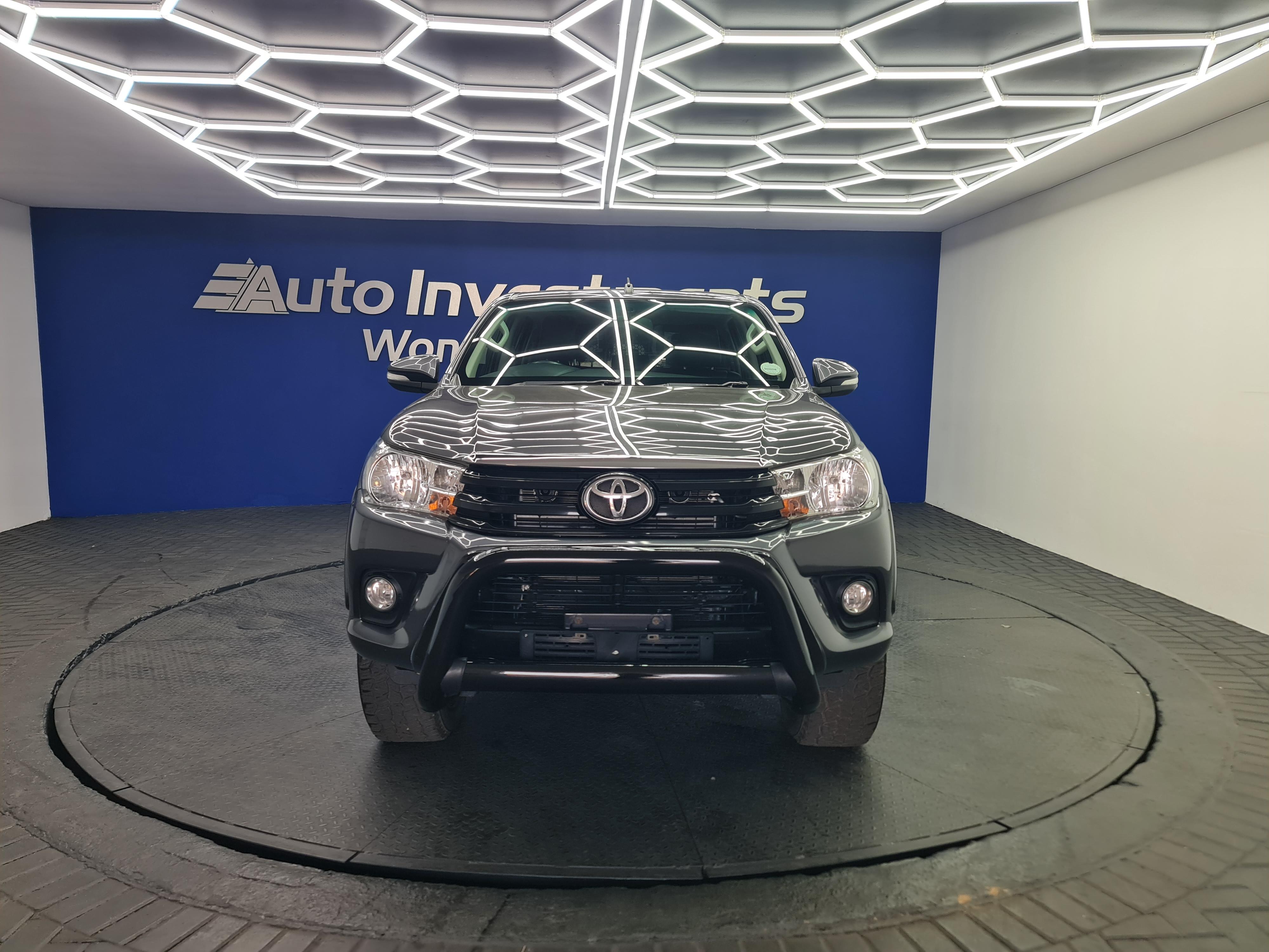 TOYOTA HILUX 2.8 GD-6 RAIDER 4X4 A/T P/U D/C - 4