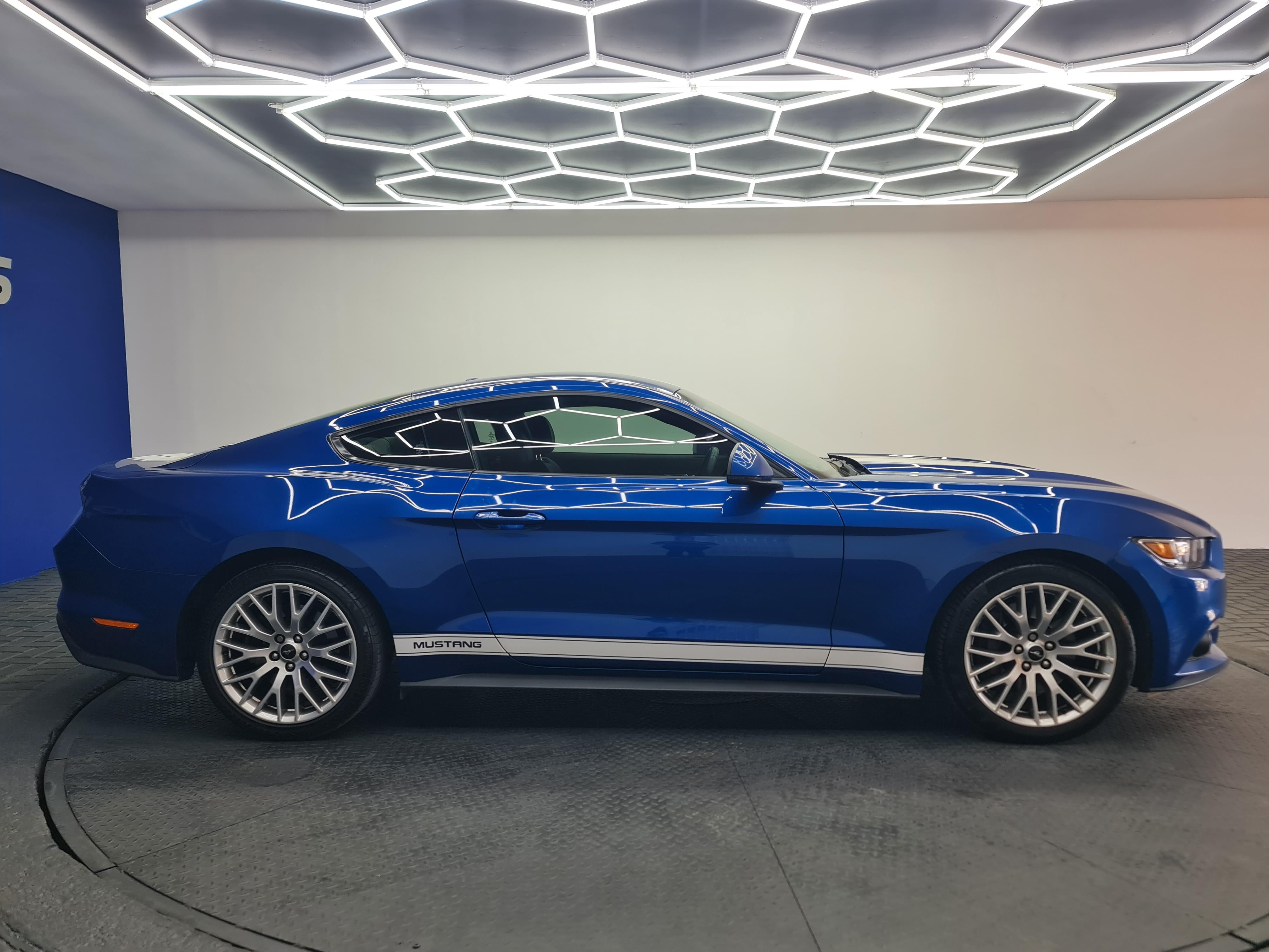 FORD MUSTANG 2.3 ECOBOOST - 6
