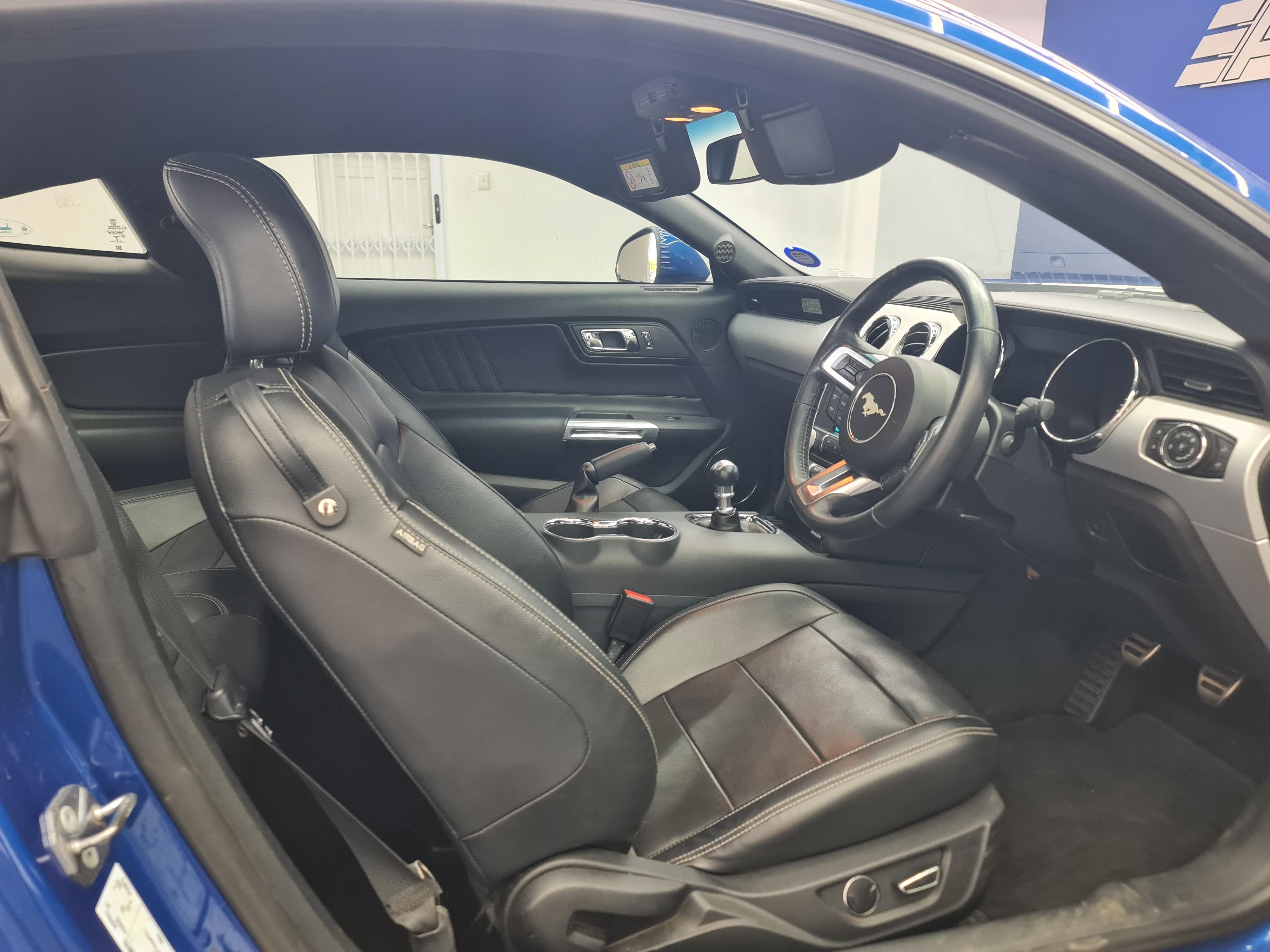 FORD MUSTANG 2.3 ECOBOOST - 11