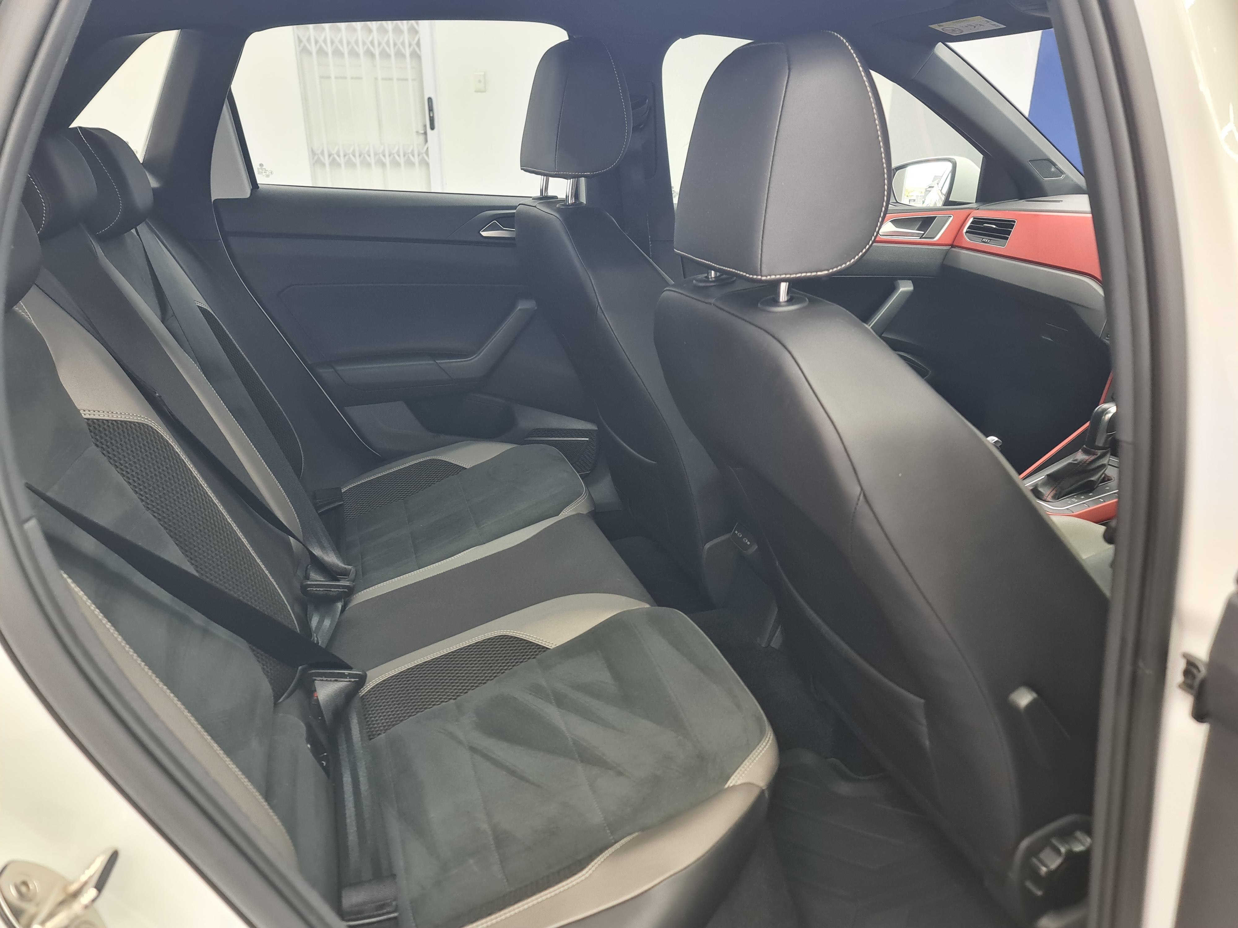 VOLKSWAGEN POLO 2.0 GTI DSG (147KW) - 13