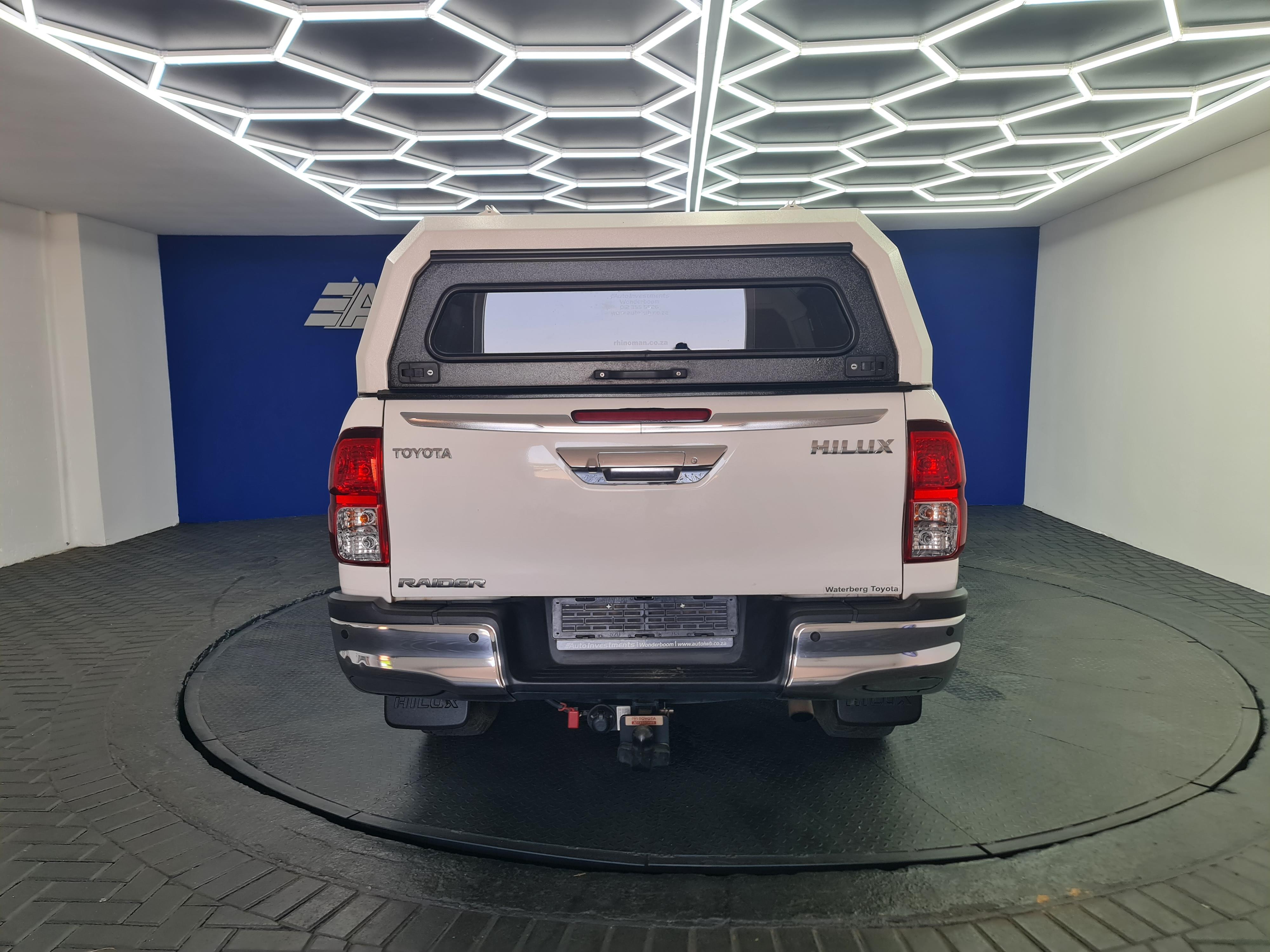 TOYOTA HILUX 2.4 GD-6 RB RAIDER P/U D/C - 9