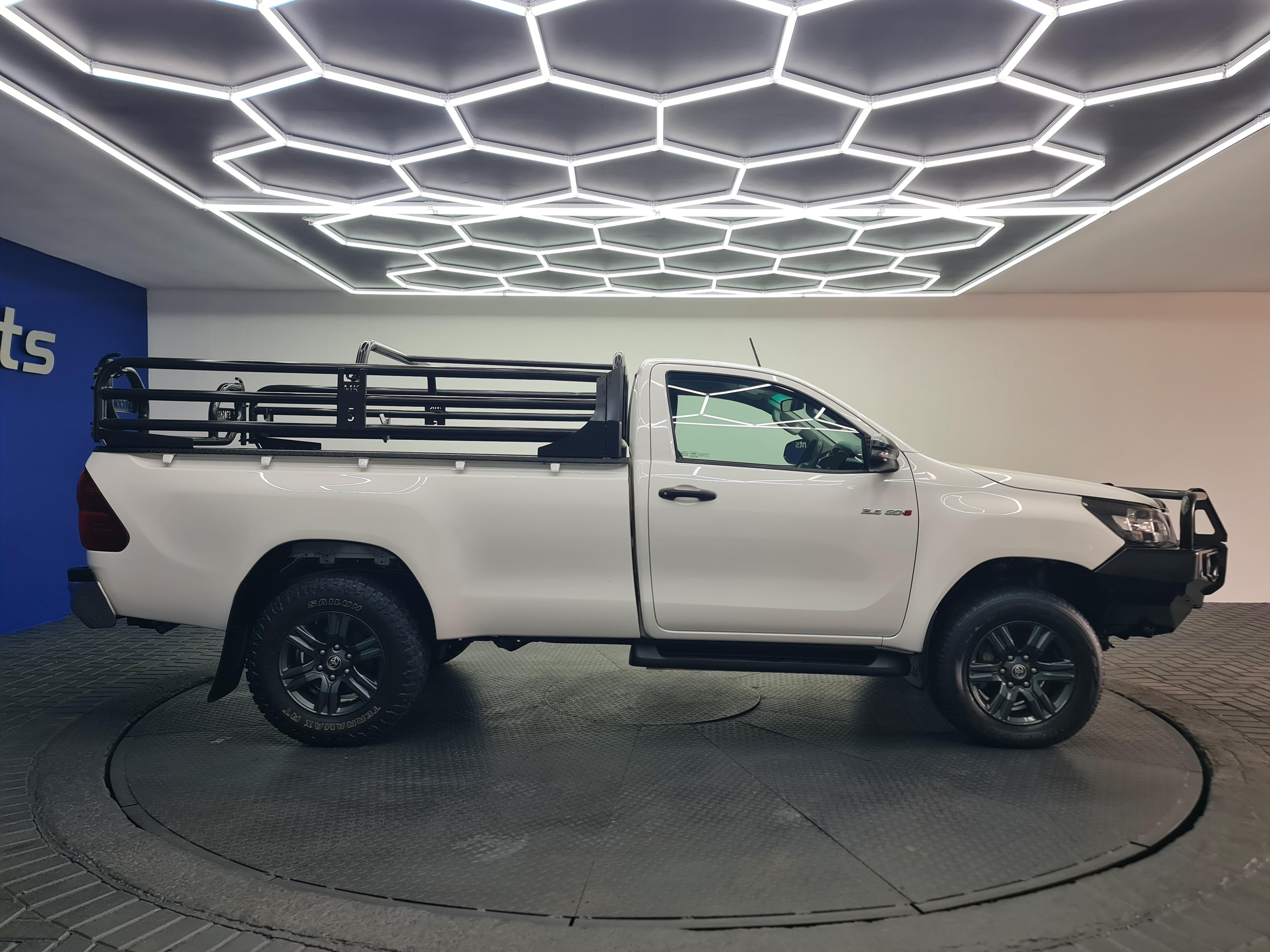 TOYOTA HILUX 2.4 GD-6 RB RAIDER P/U S/C - 6