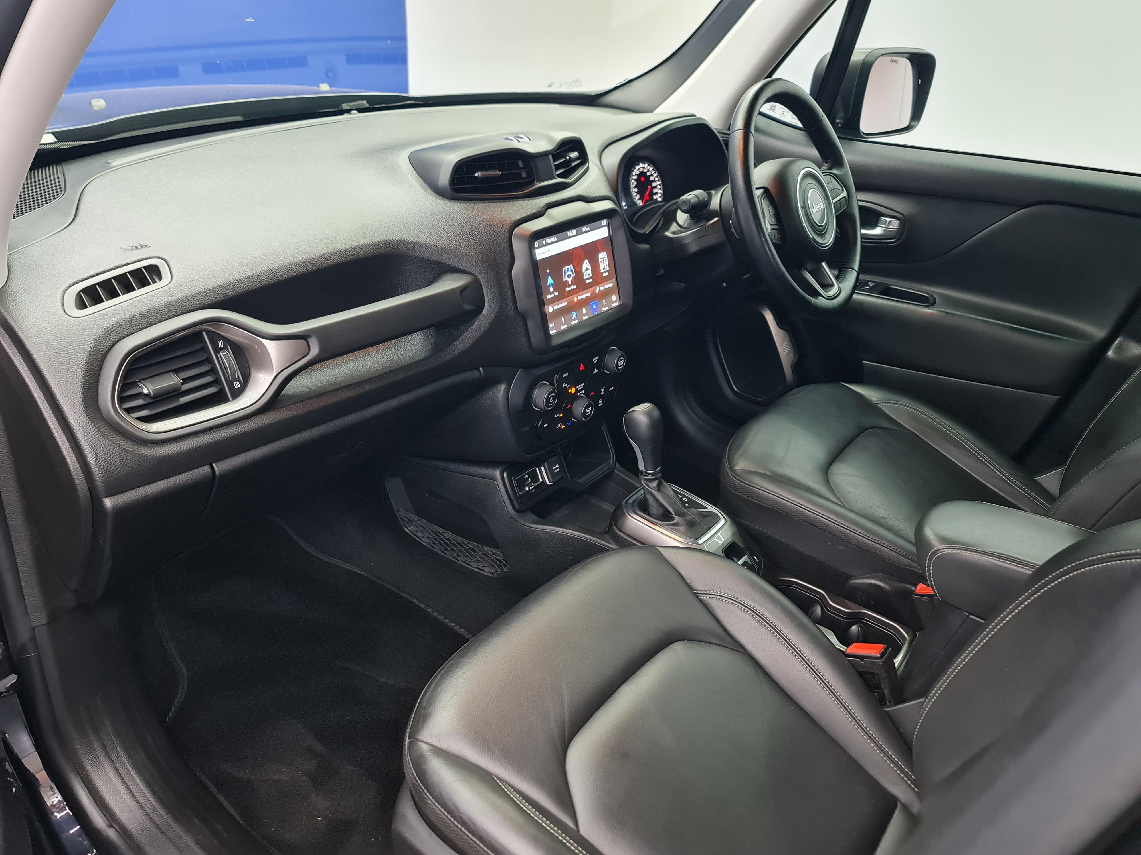 JEEP RENEGADE 1.4 TJET LTD DDCT - 17