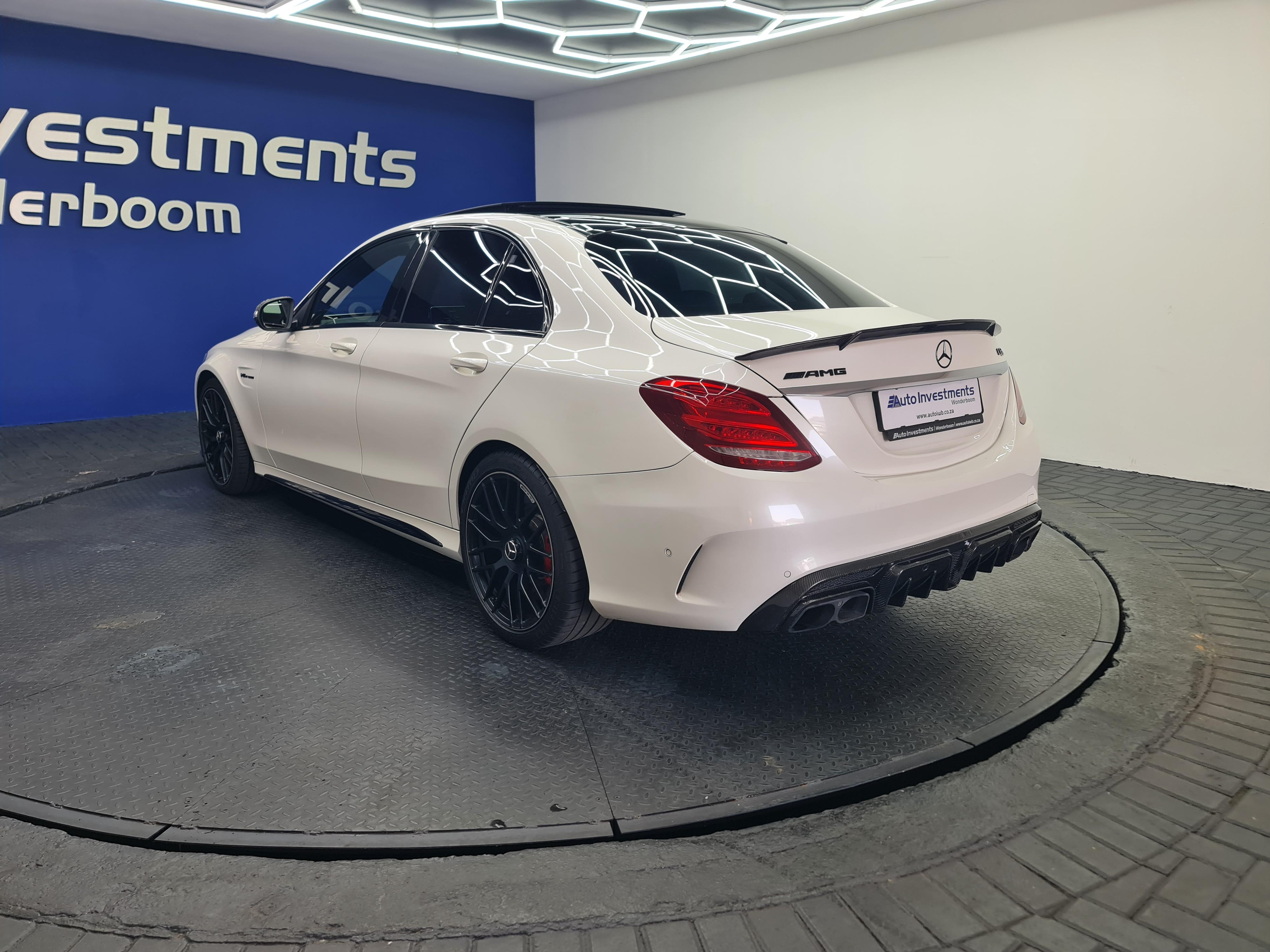 MERCEDES-BENZ C-CLASS C63 AMG S - 8
