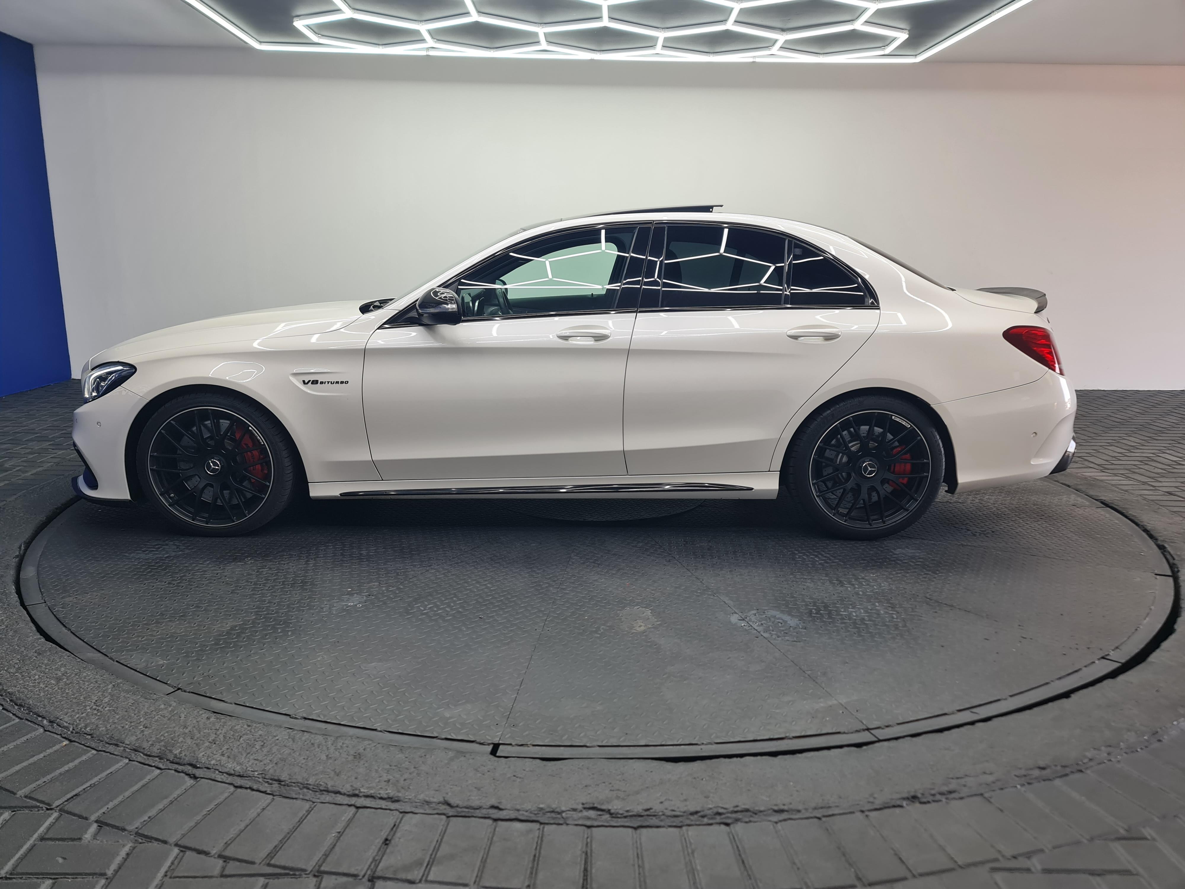 MERCEDES-BENZ C-CLASS C63 AMG S - 7